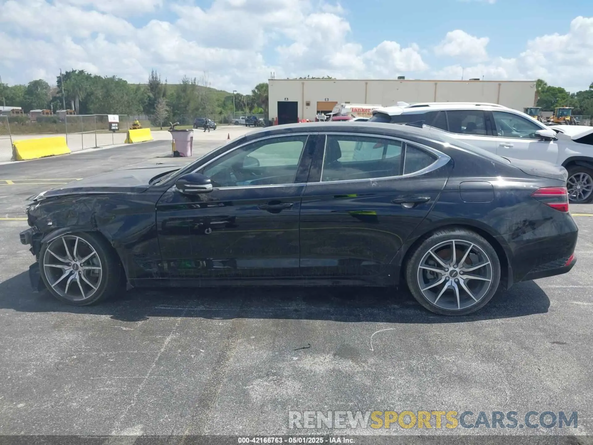 15 Photograph of a damaged car KMTG34TA3PU129713 GENESIS G70 2023