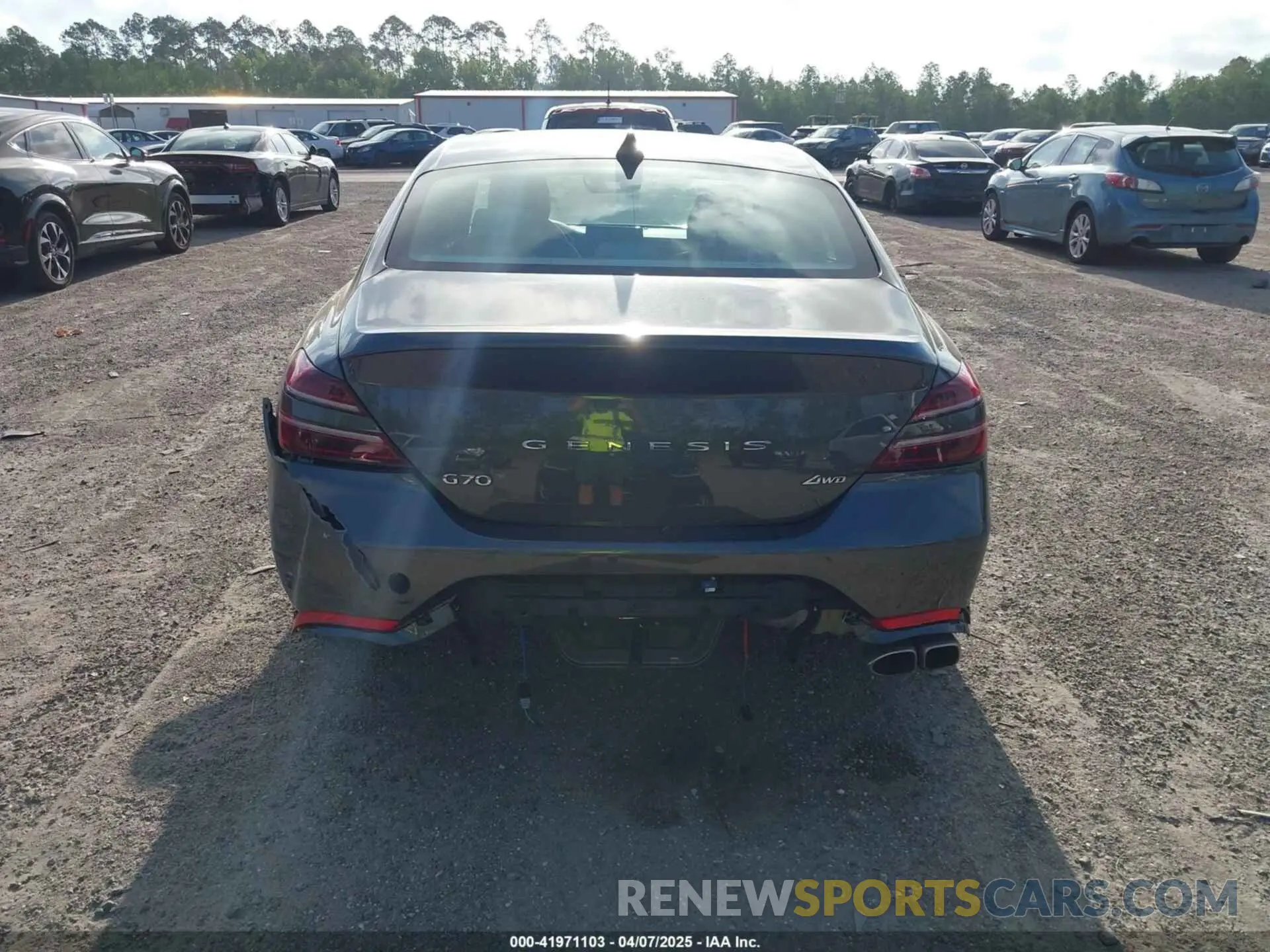16 Photograph of a damaged car KMTG34TA4PU126965 GENESIS G70 2023