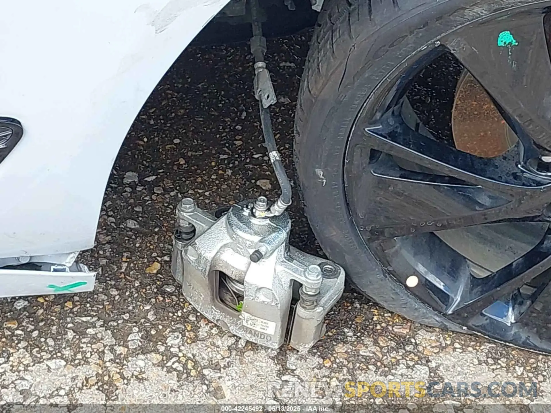 18 Photograph of a damaged car KMTG34TA6PU111805 GENESIS G70 2023