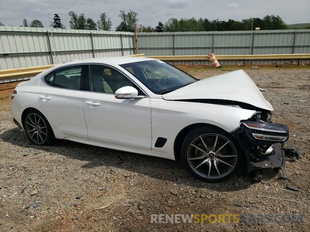 4 Photograph of a damaged car KMTG34TA6PU131925 GENESIS G70 2023