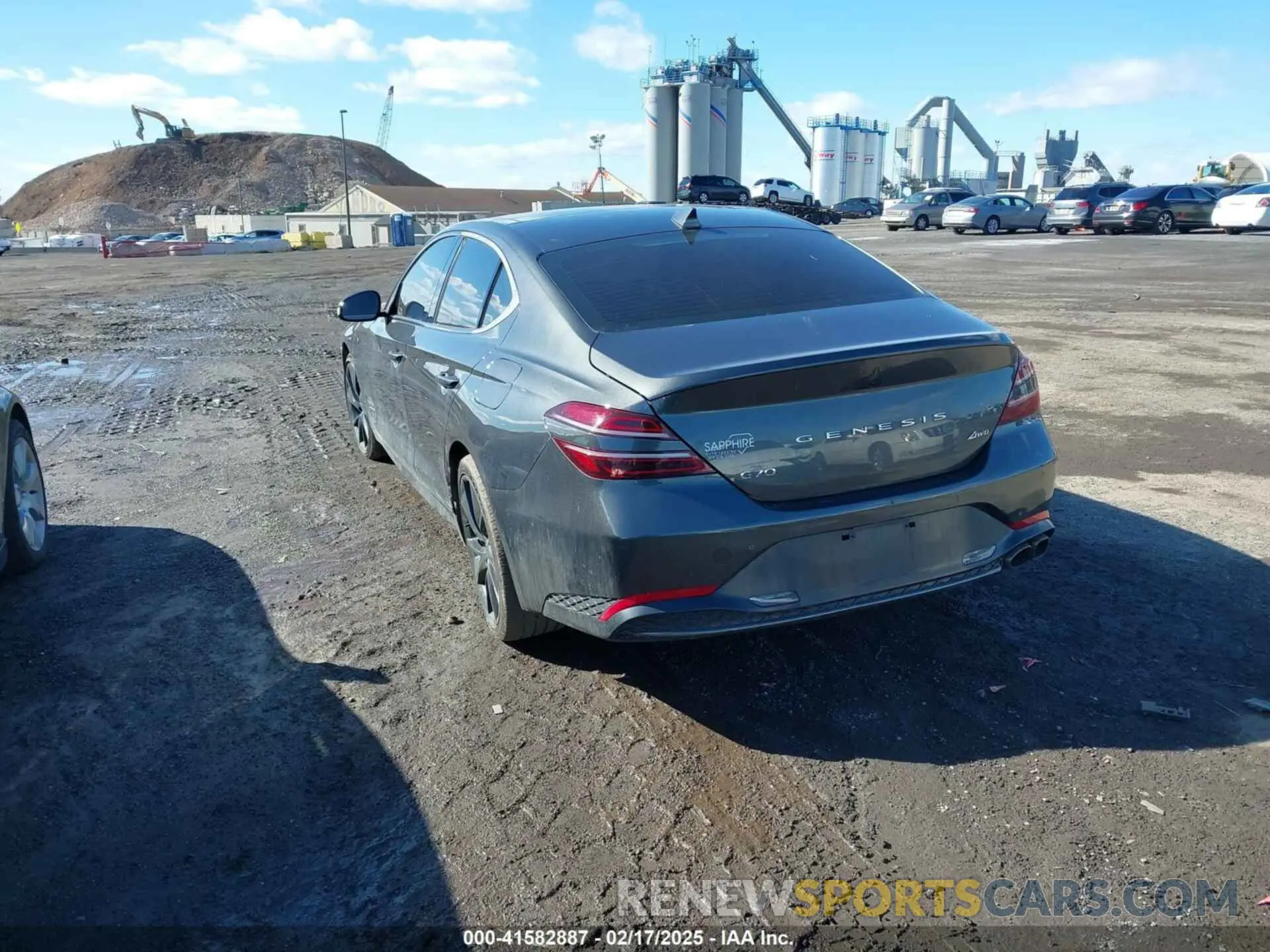 3 Photograph of a damaged car KMTG34TA9PU109174 GENESIS G70 2023