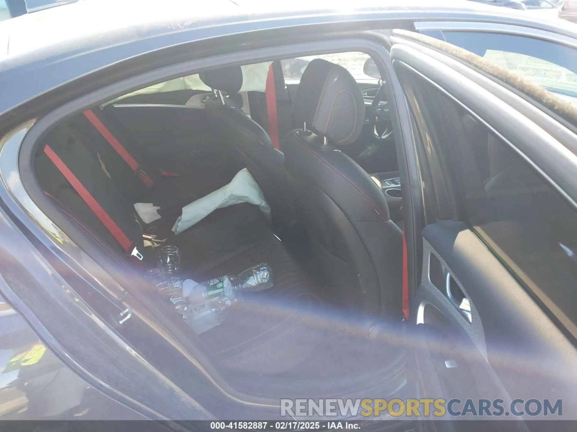 8 Photograph of a damaged car KMTG34TA9PU109174 GENESIS G70 2023