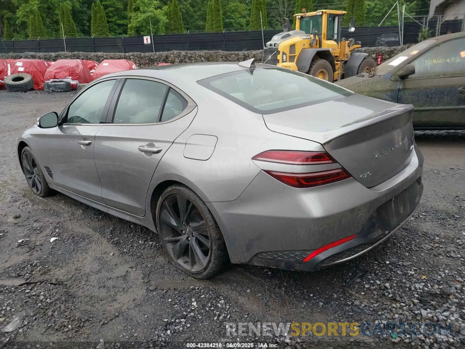 3 Photograph of a damaged car KMTG34TAXPU115811 GENESIS G70 2023