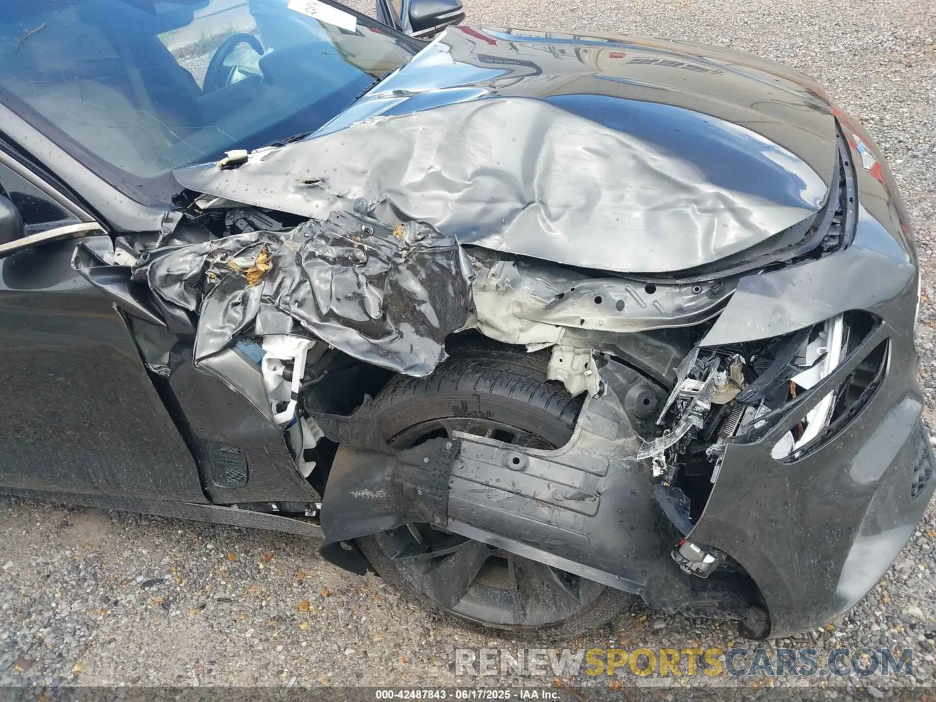 6 Photograph of a damaged car KMTG54TE1PU125348 GENESIS G70 2023