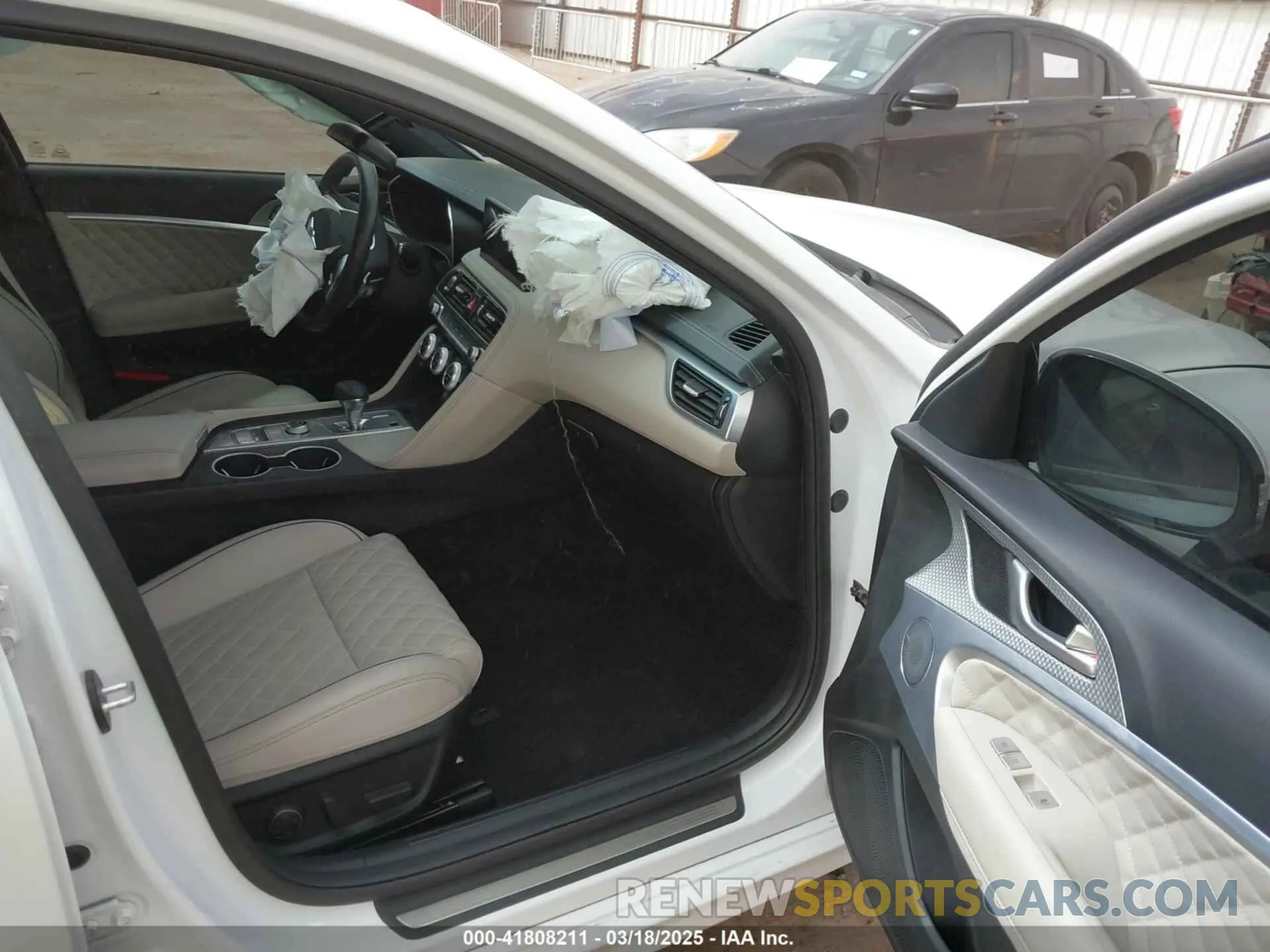 5 Photograph of a damaged car KMTG54TE3PU116344 GENESIS G70 2023