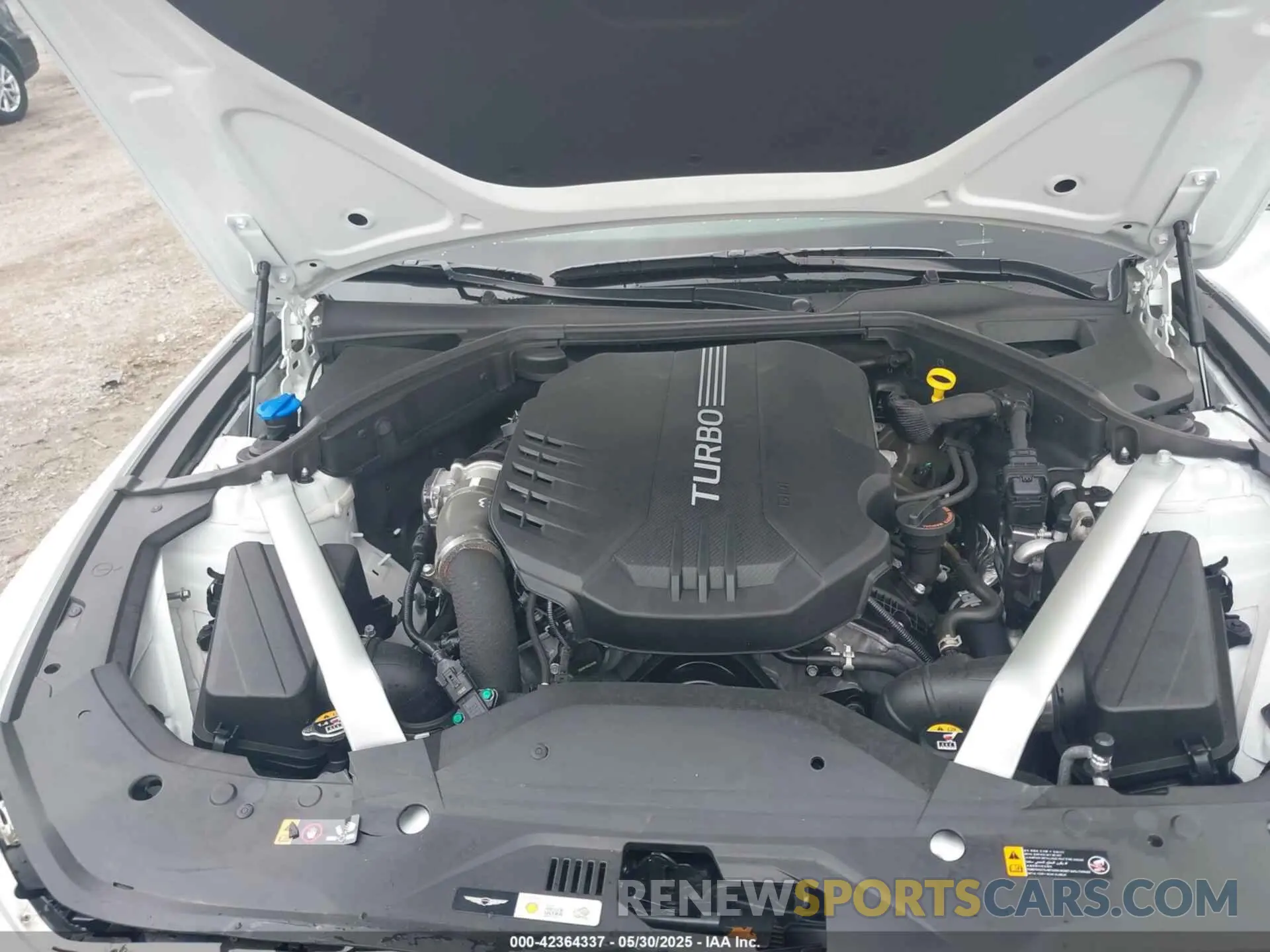 10 Photograph of a damaged car KMTG54TE5PU135106 GENESIS G70 2023