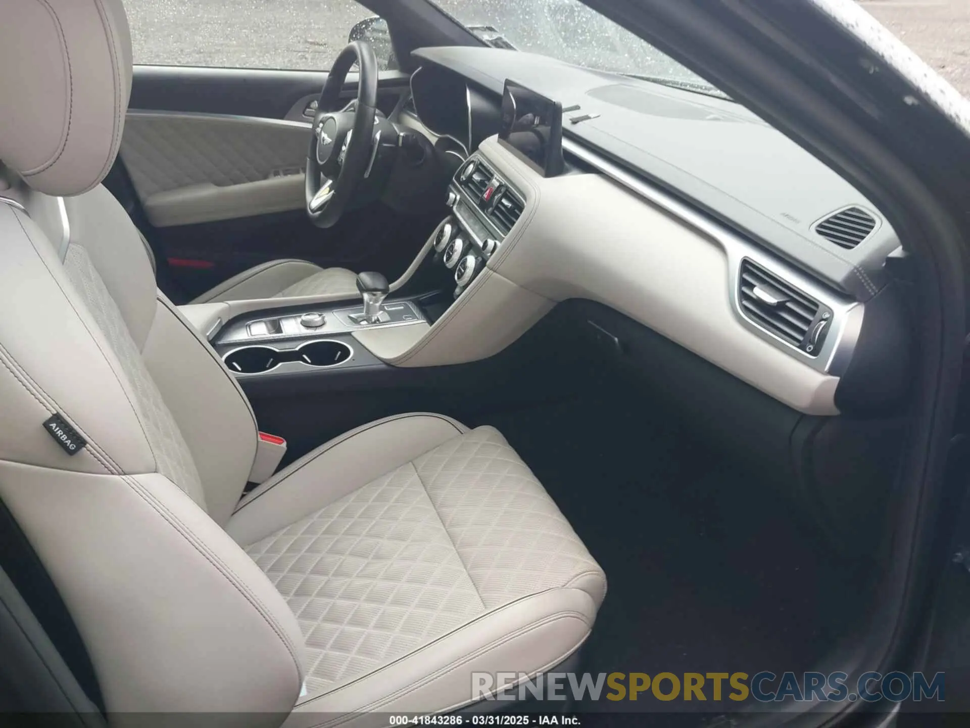 5 Photograph of a damaged car KMTG54TE6PU113485 GENESIS G70 2023