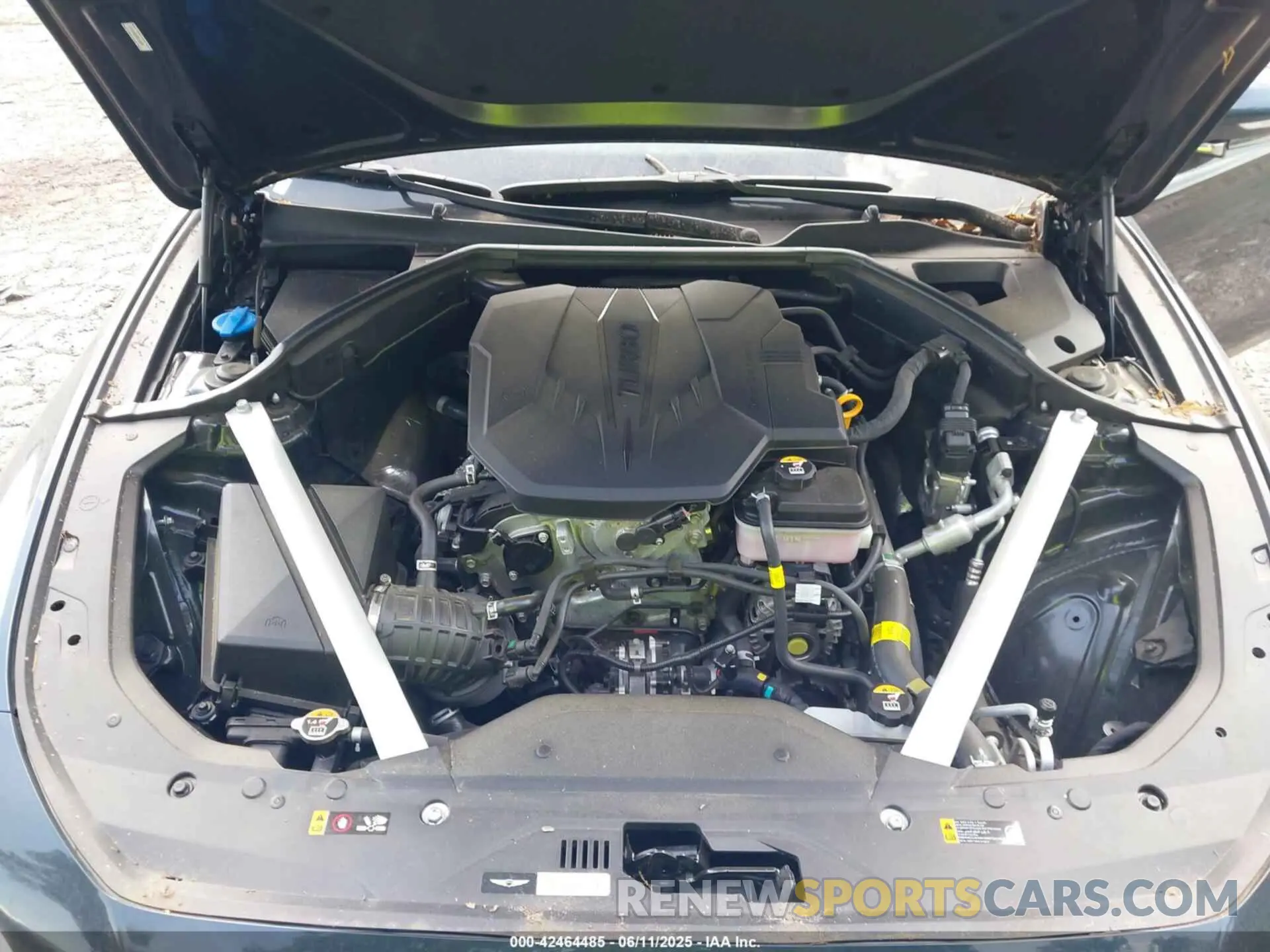 10 Photograph of a damaged car KMTG34SC2RU142670 GENESIS G70 2024