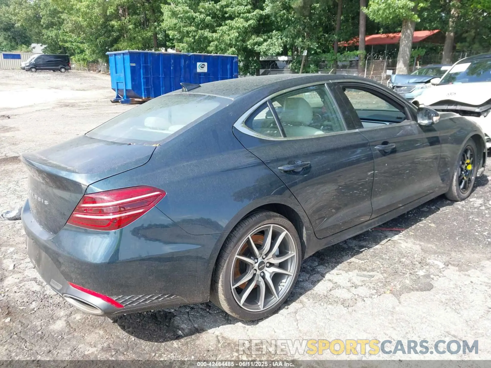 4 Photograph of a damaged car KMTG34SC2RU142670 GENESIS G70 2024