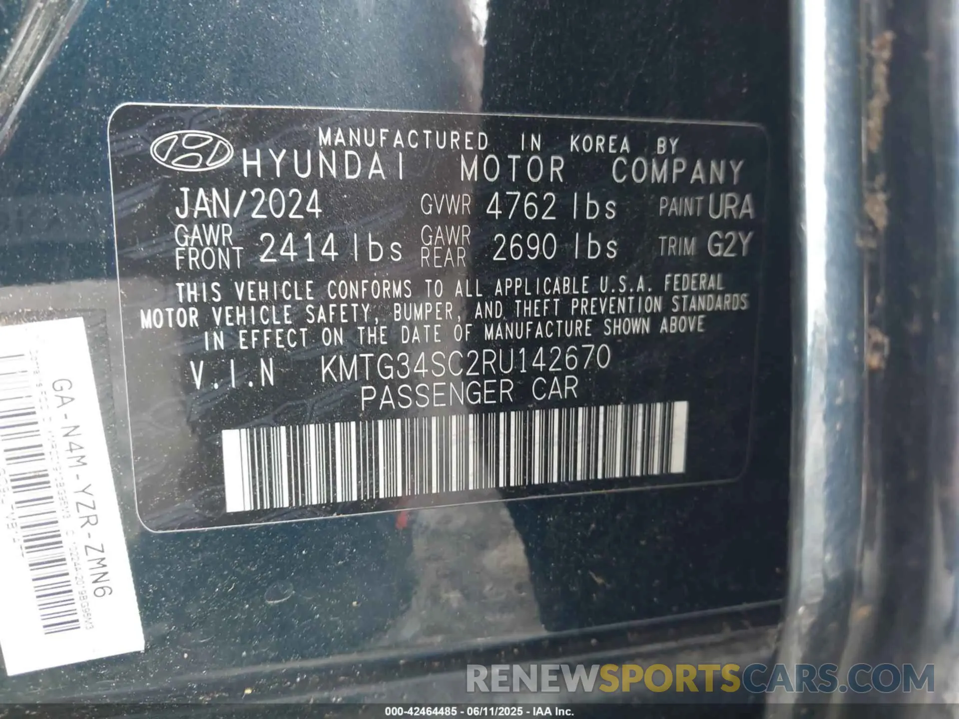 9 Photograph of a damaged car KMTG34SC2RU142670 GENESIS G70 2024