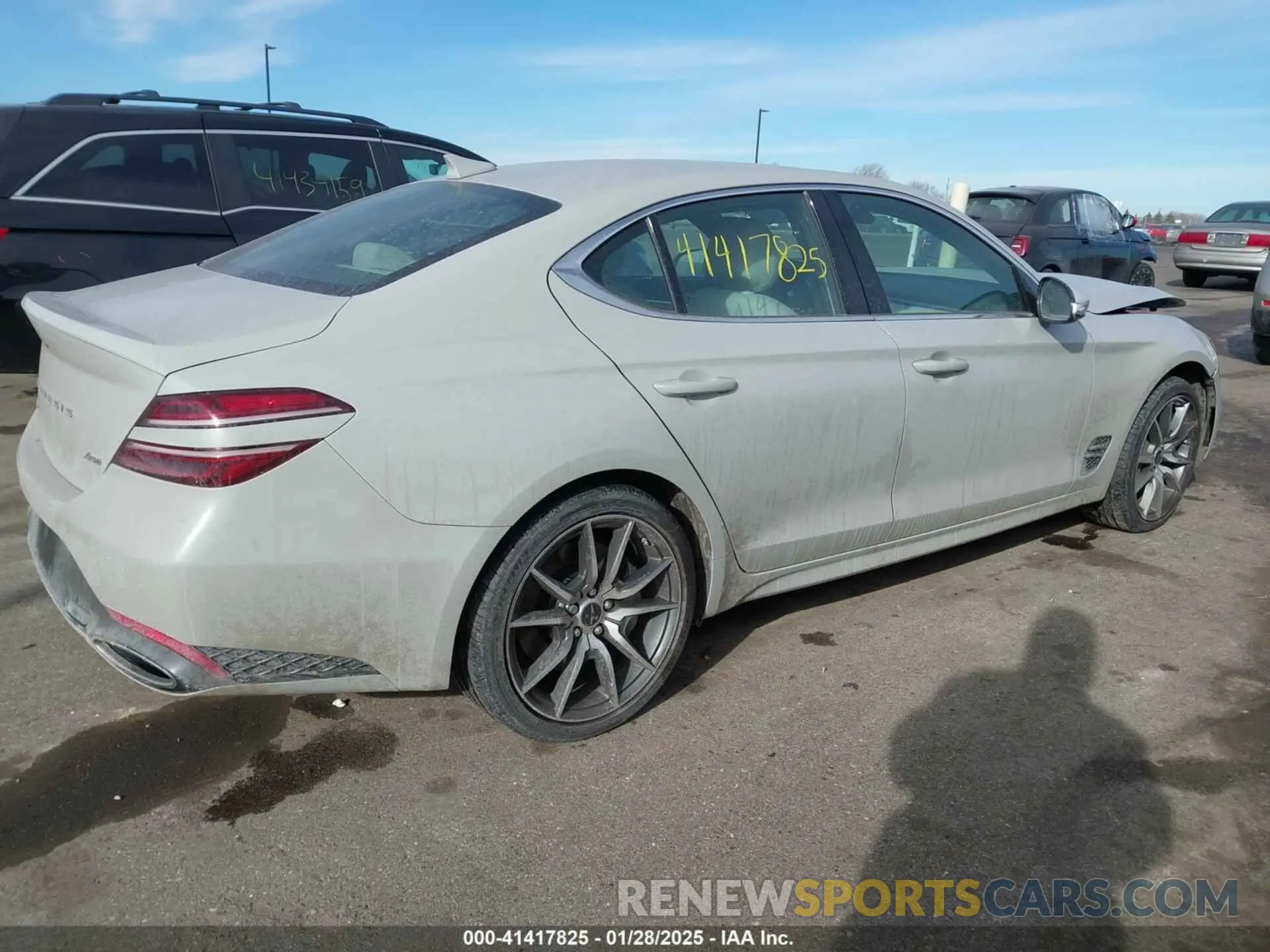 4 Photograph of a damaged car KMTG34SC5RU138774 GENESIS G70 2024