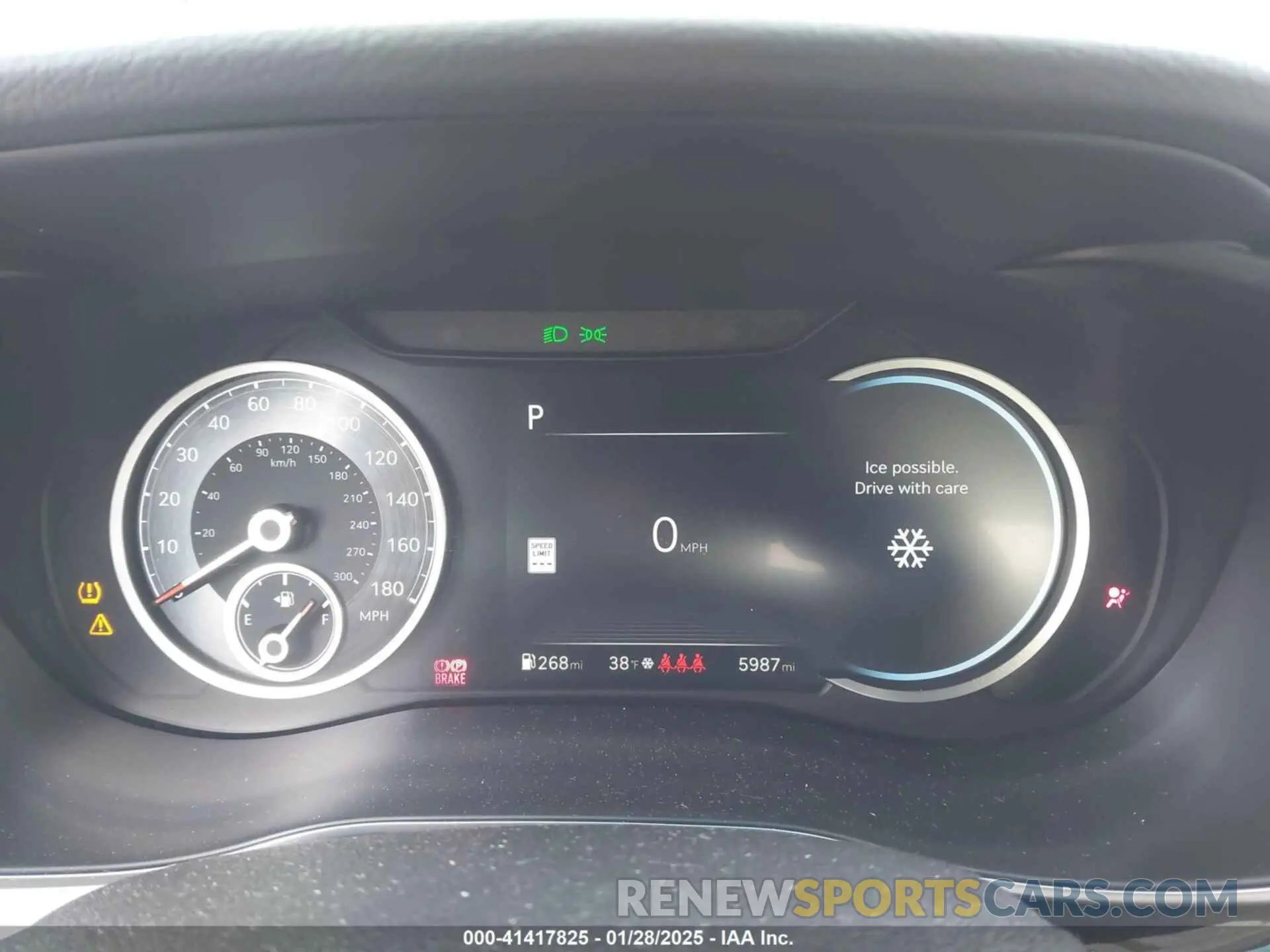 7 Photograph of a damaged car KMTG34SC5RU138774 GENESIS G70 2024