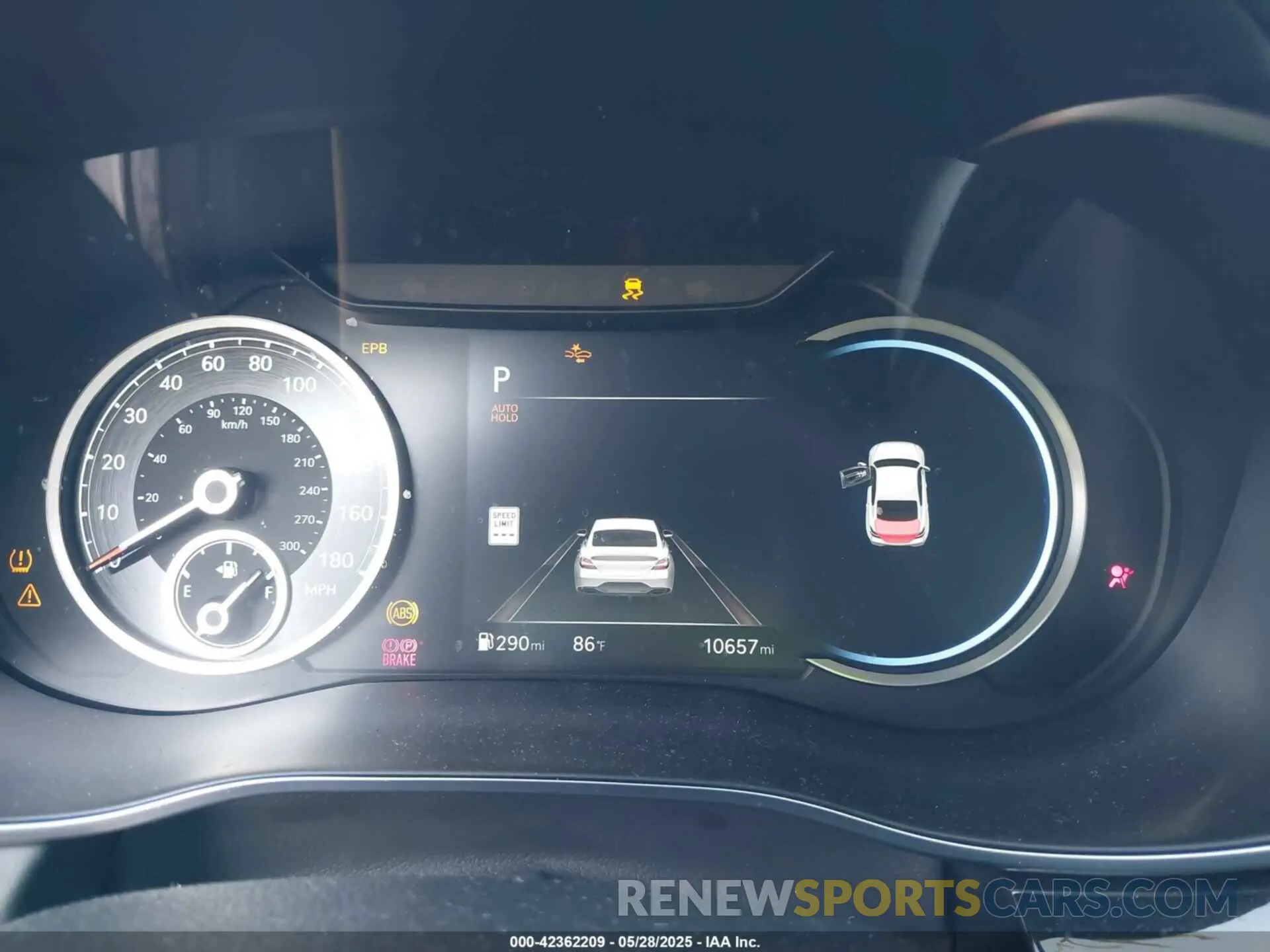 7 Photograph of a damaged car KMTG34SC9RU136400 GENESIS G70 2024