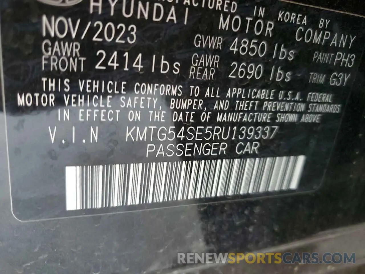 12 Photograph of a damaged car KMTG54SE5RU139337 GENESIS G70 2024