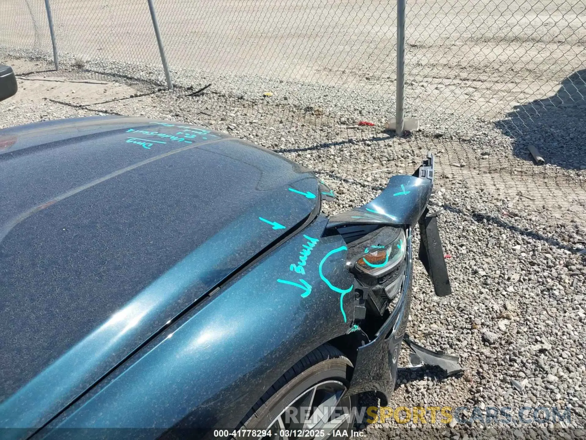 20 Photograph of a damaged car KMTG34SC0SU153558 GENESIS G70 2025