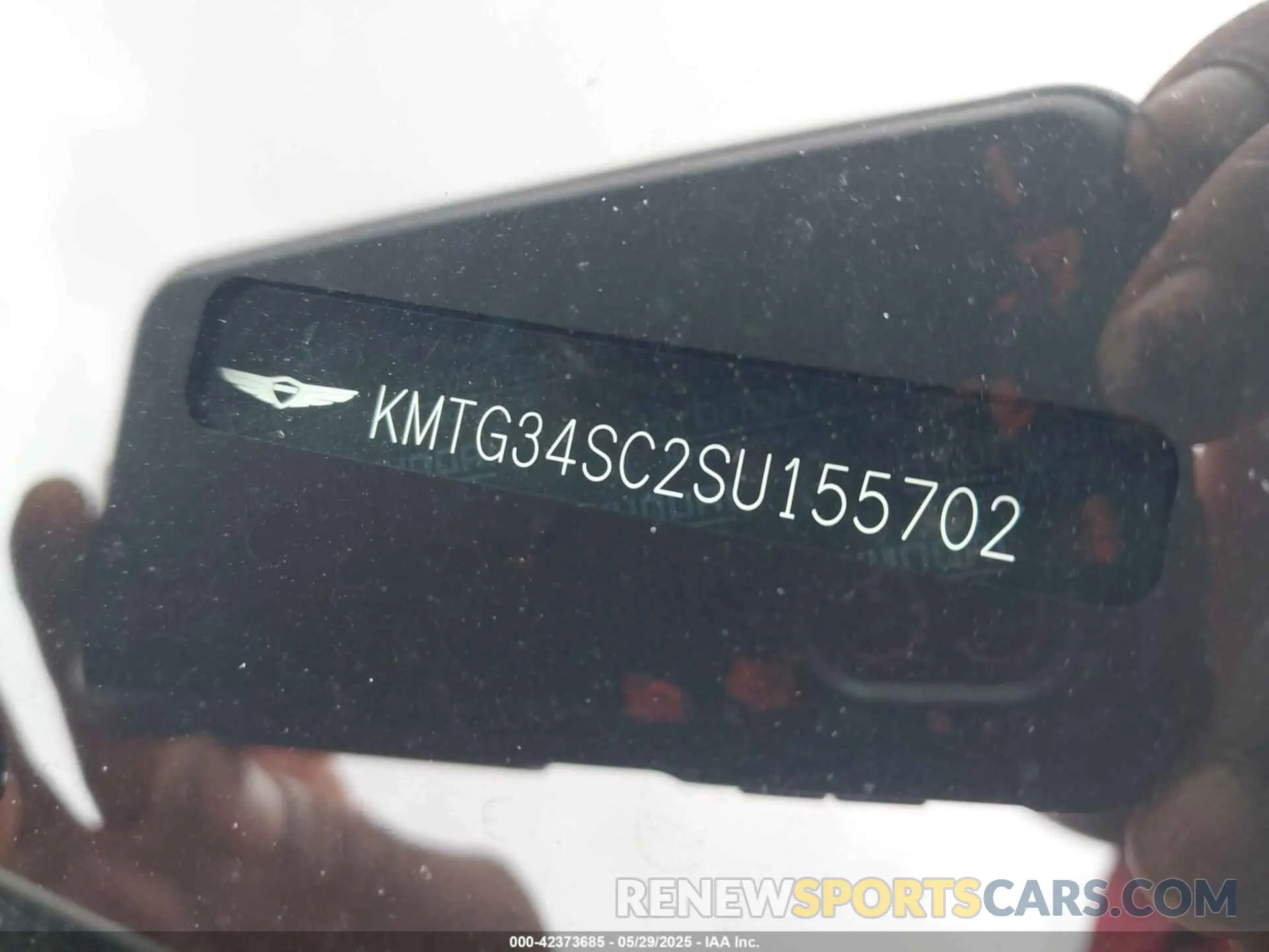 9 Photograph of a damaged car KMTG34SC2SU155702 GENESIS G70 2025
