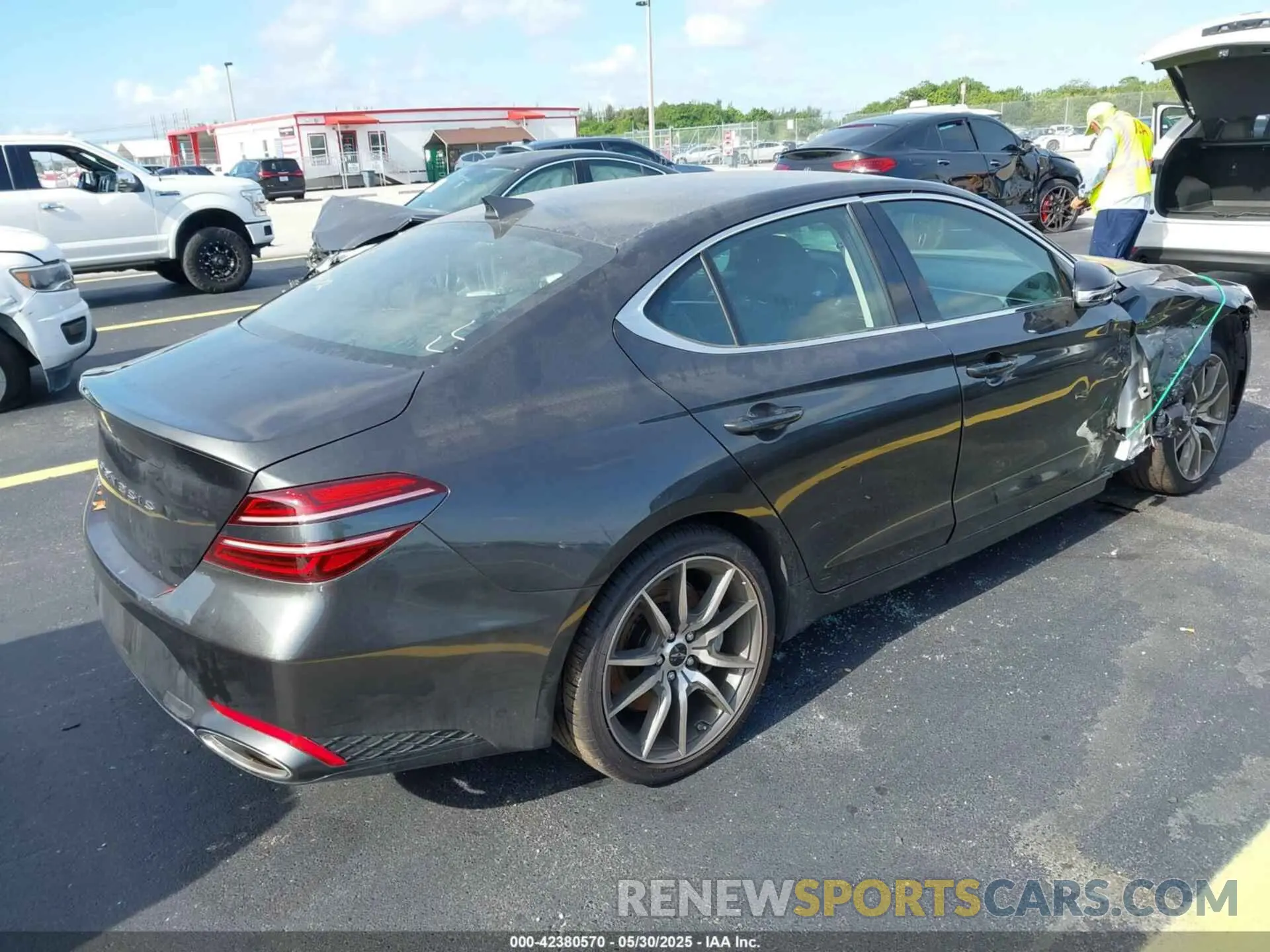 4 Photograph of a damaged car KMTG34SC3SU147642 GENESIS G70 2025