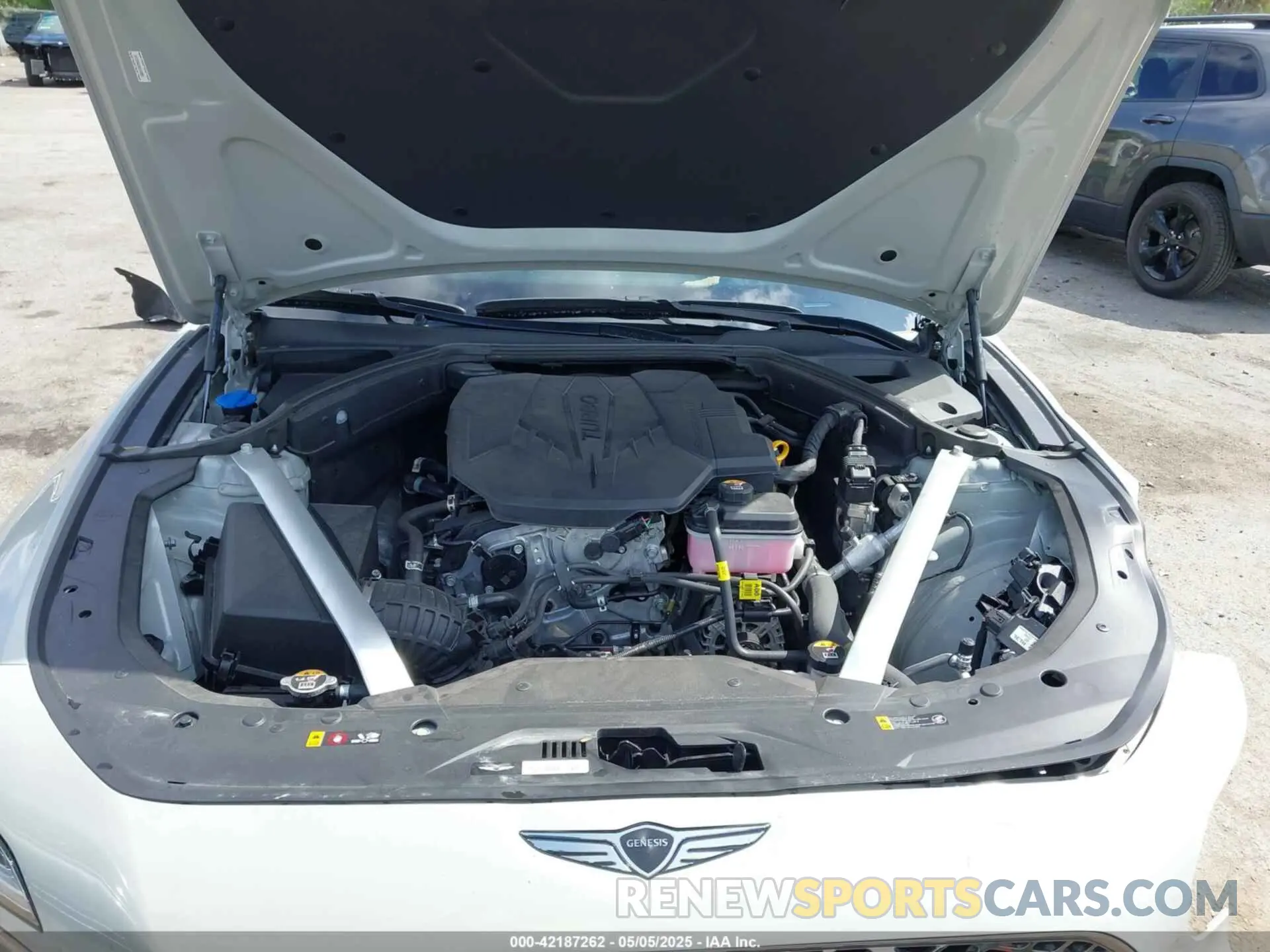 10 Photograph of a damaged car KMTG34SC6SU143889 GENESIS G70 2025