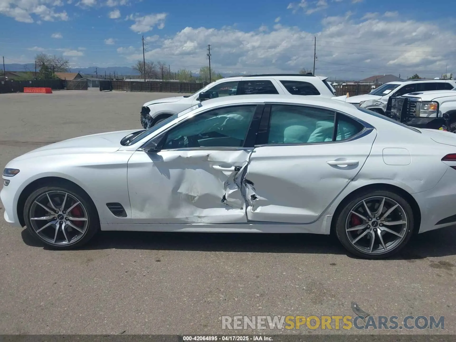 14 Photograph of a damaged car KMTG34SC6SU155525 GENESIS G70 2025