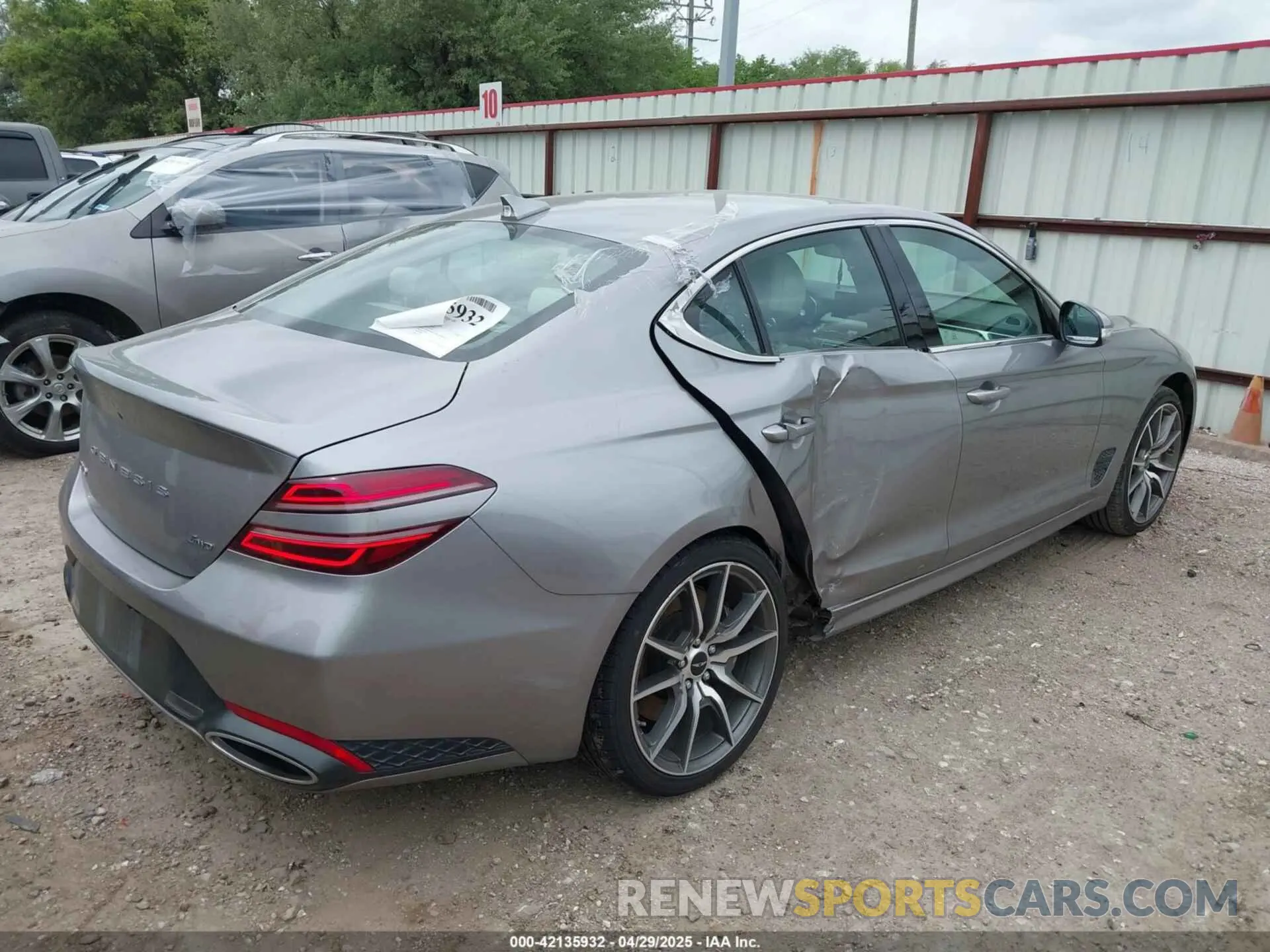 4 Photograph of a damaged car KMTG34SCXSU148223 GENESIS G70 2025