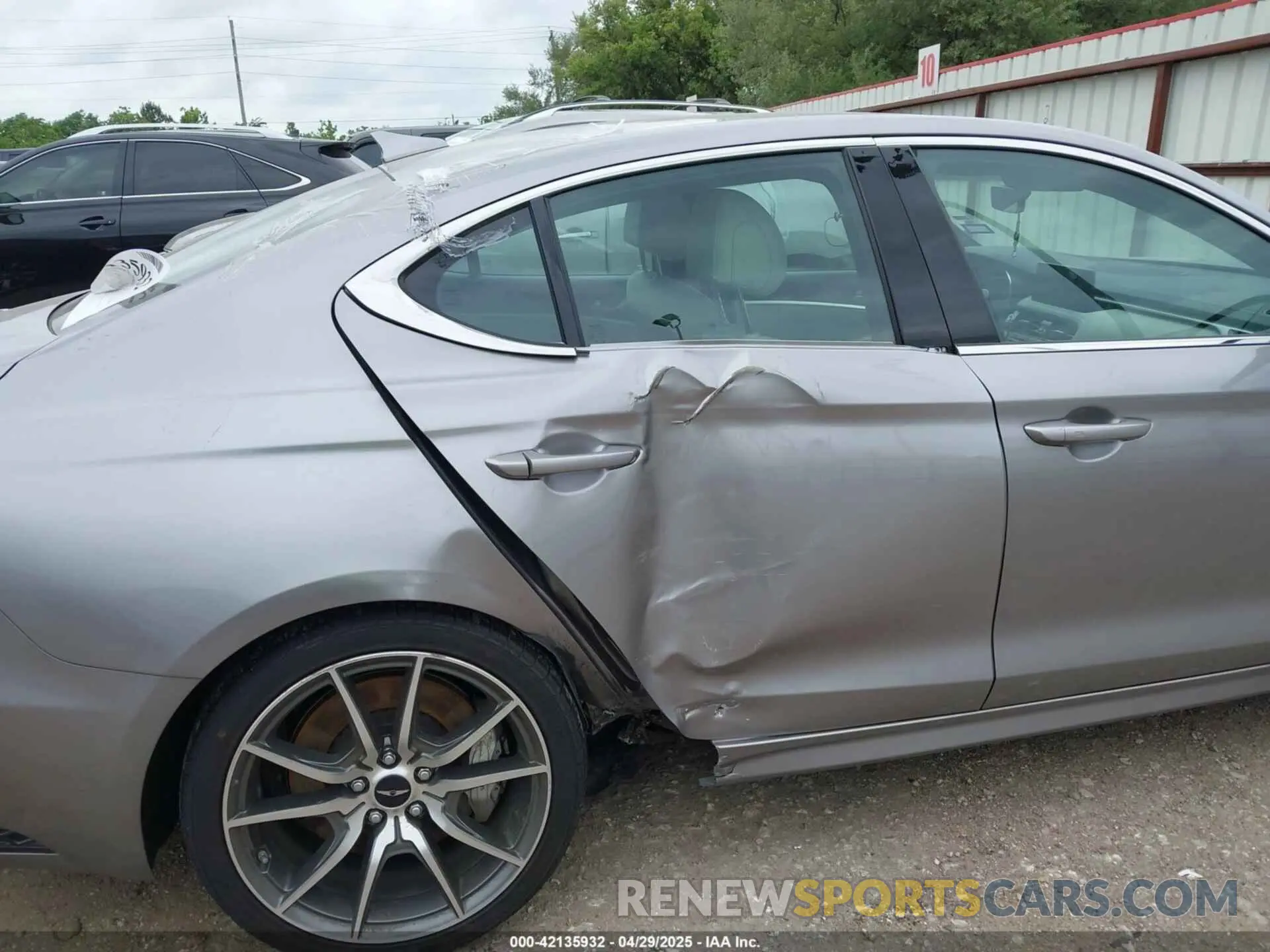 6 Photograph of a damaged car KMTG34SCXSU148223 GENESIS G70 2025