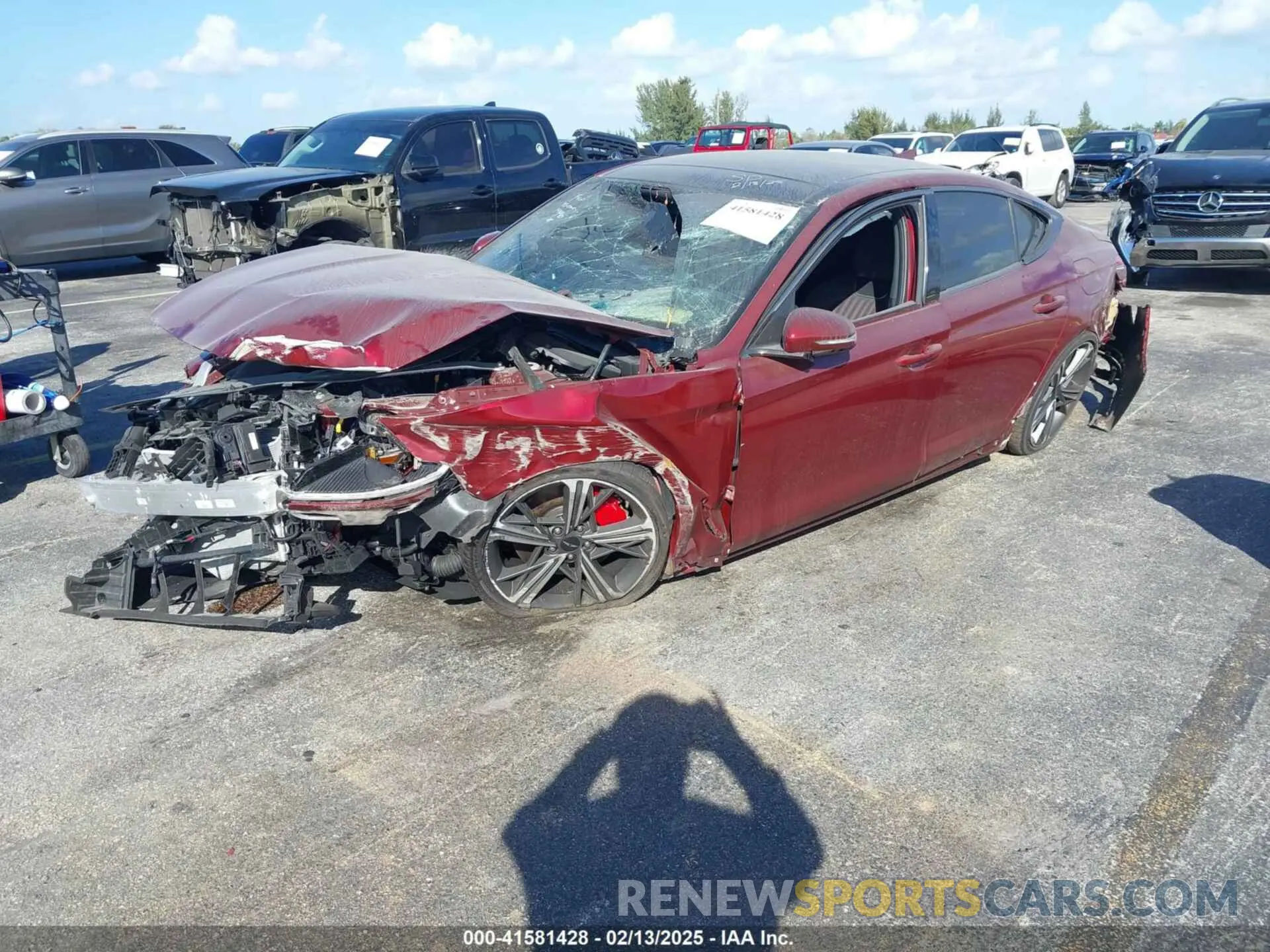 2 Photograph of a damaged car KMTG34SCXSU149985 GENESIS G70 2025