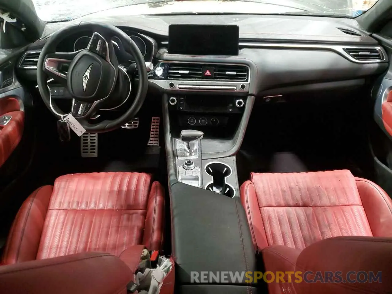 8 Photograph of a damaged car KMTG54SE7SU146943 GENESIS G70 2025