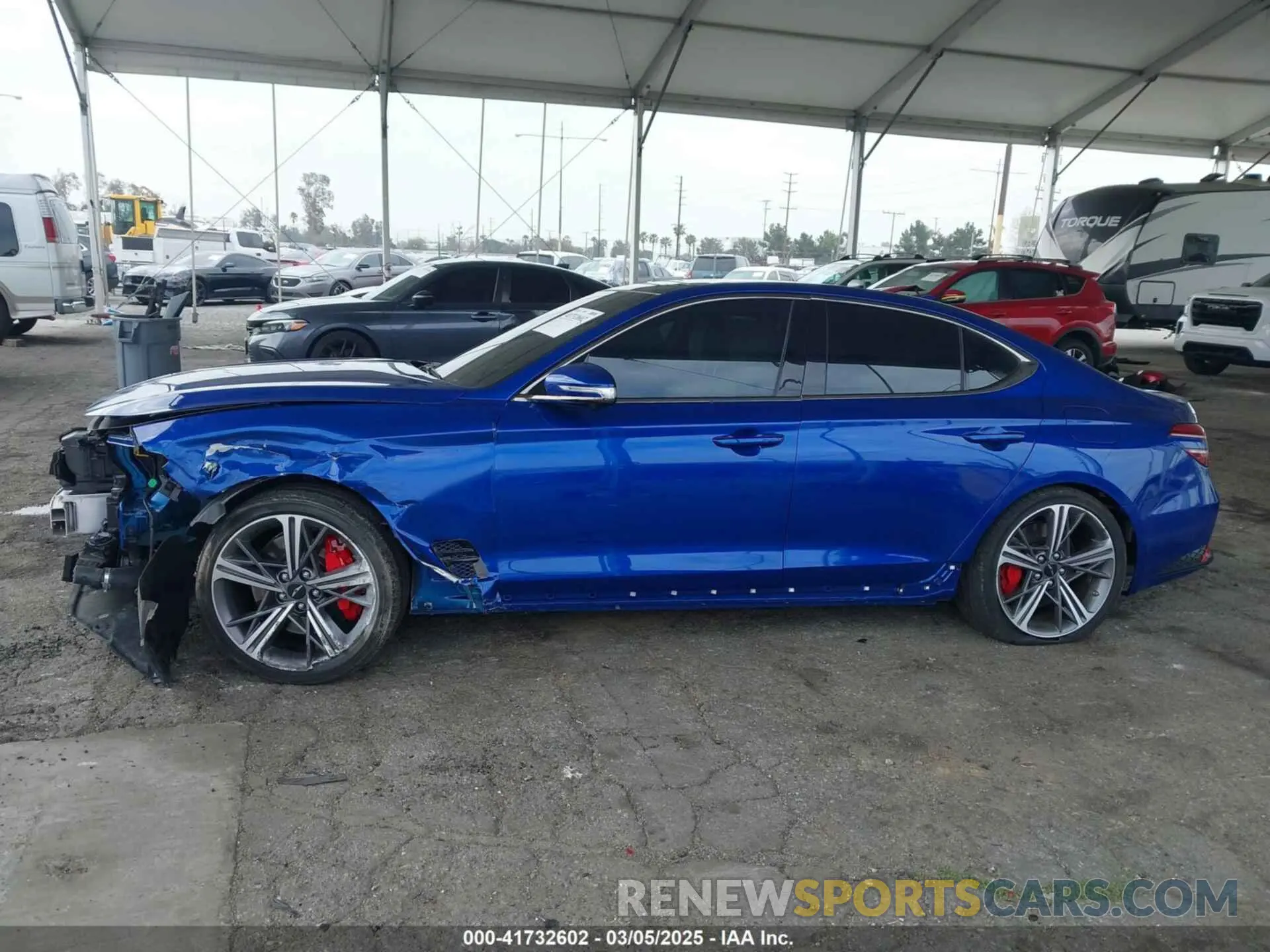 15 Photograph of a damaged car KMTG54SE8SU144876 GENESIS G70 2025