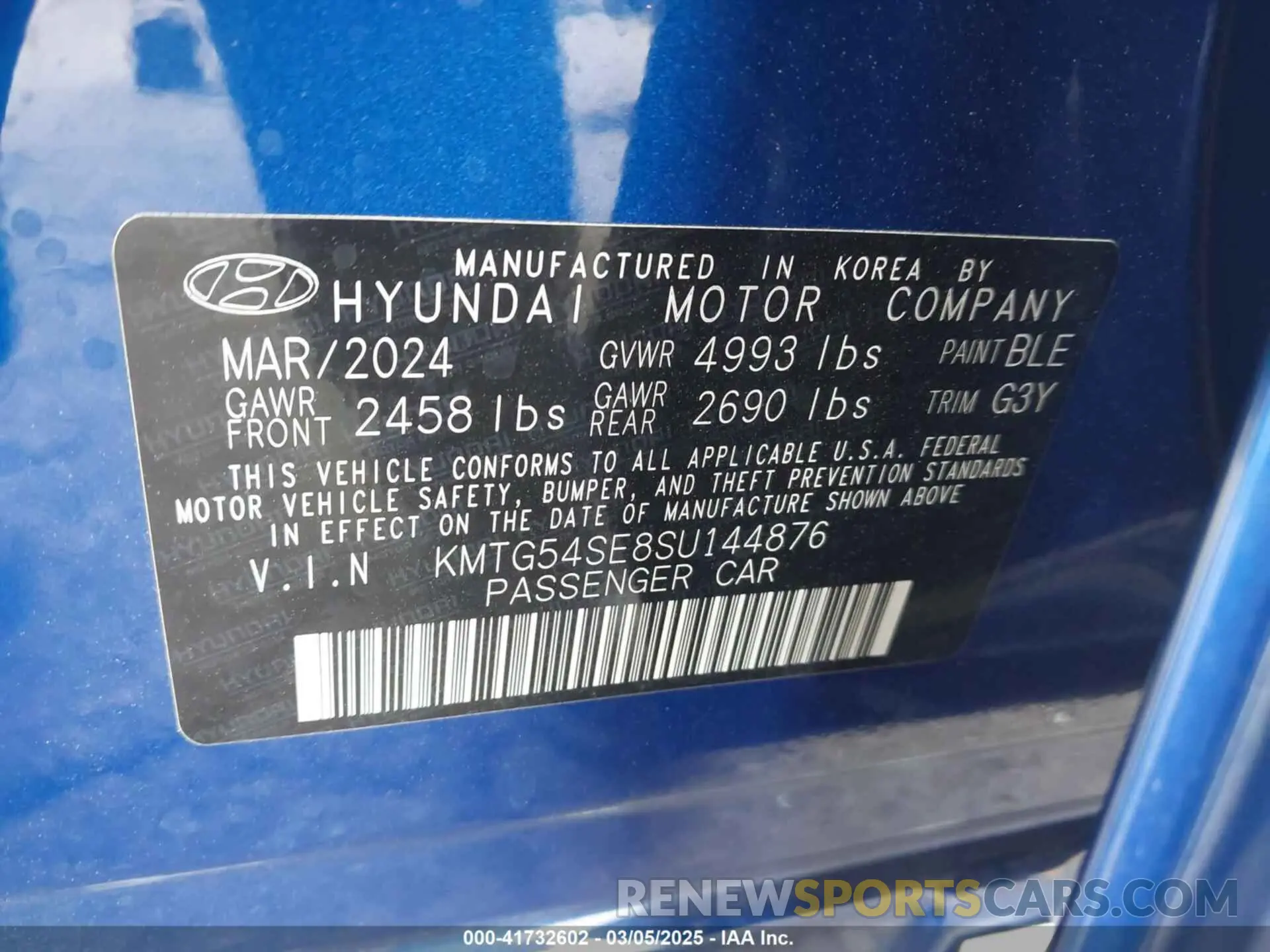 9 Photograph of a damaged car KMTG54SE8SU144876 GENESIS G70 2025