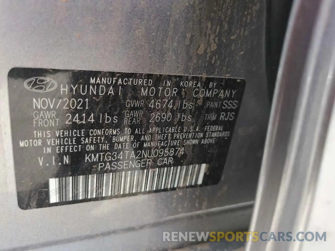 13 Photograph of a damaged car KMTG34TA2NU095874 GENESIS G70 BASE 2022
