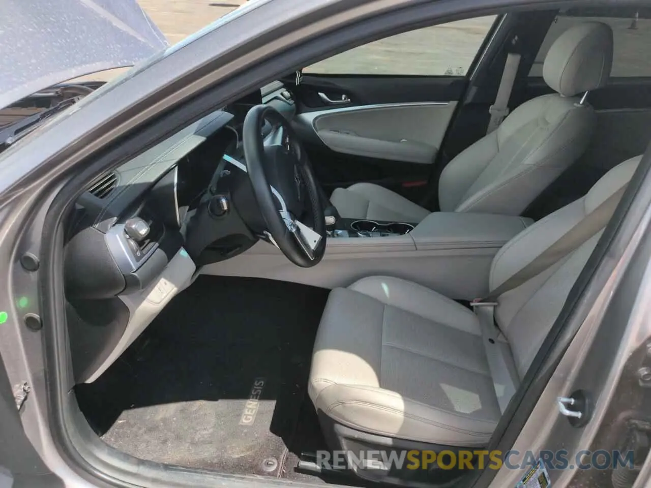 7 Photograph of a damaged car KMTG34TA2NU095874 GENESIS G70 BASE 2022