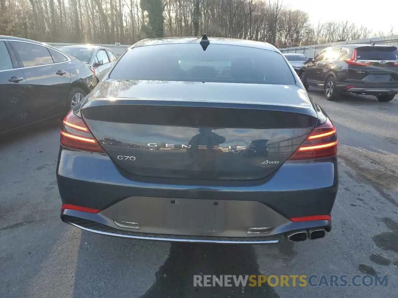 6 Photograph of a damaged car KMTG34TA7NU089729 GENESIS G70 BASE 2022