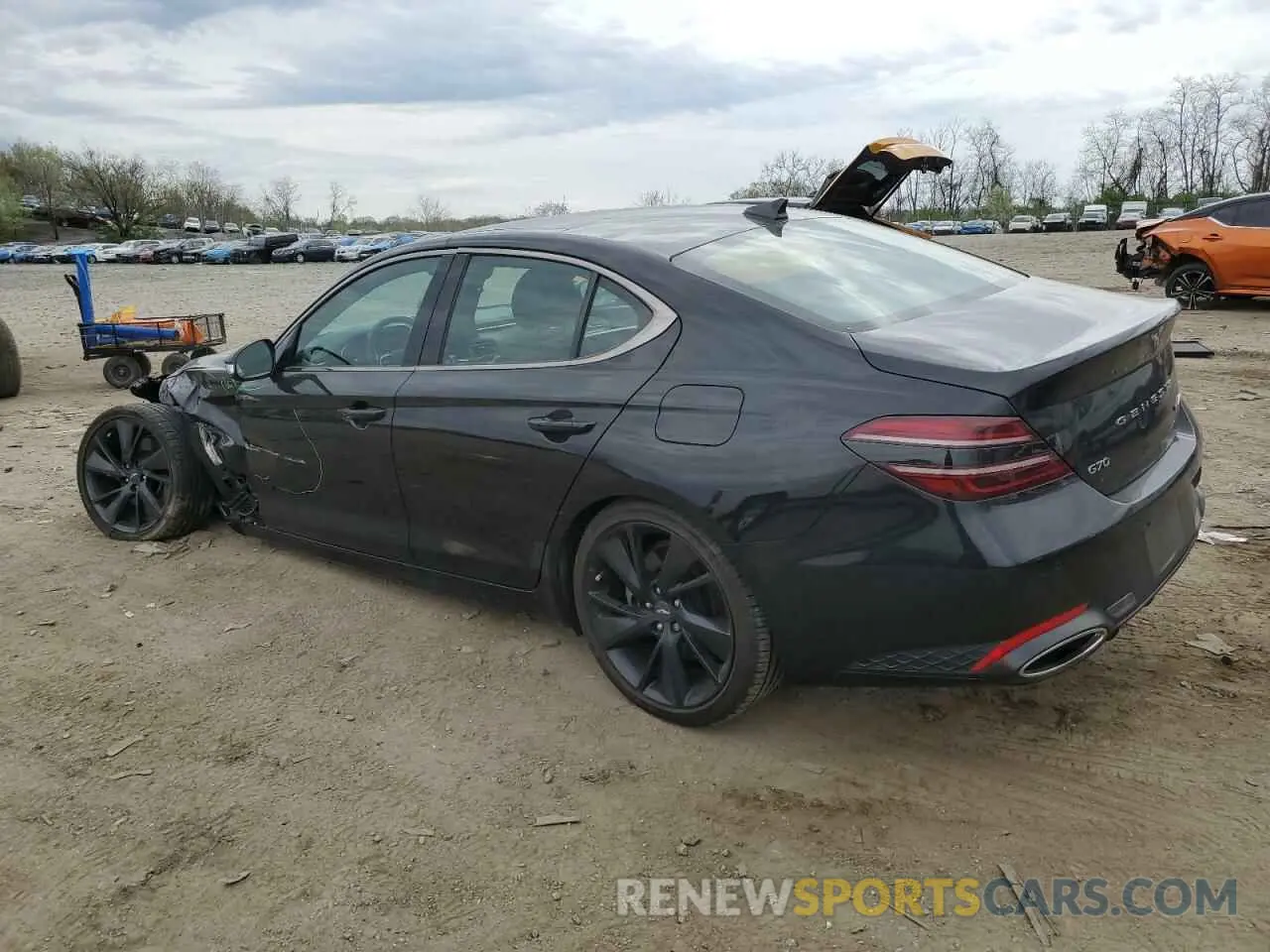 2 Photograph of a damaged car KMTG54TE2NU081955 GENESIS G70 BASE 2022