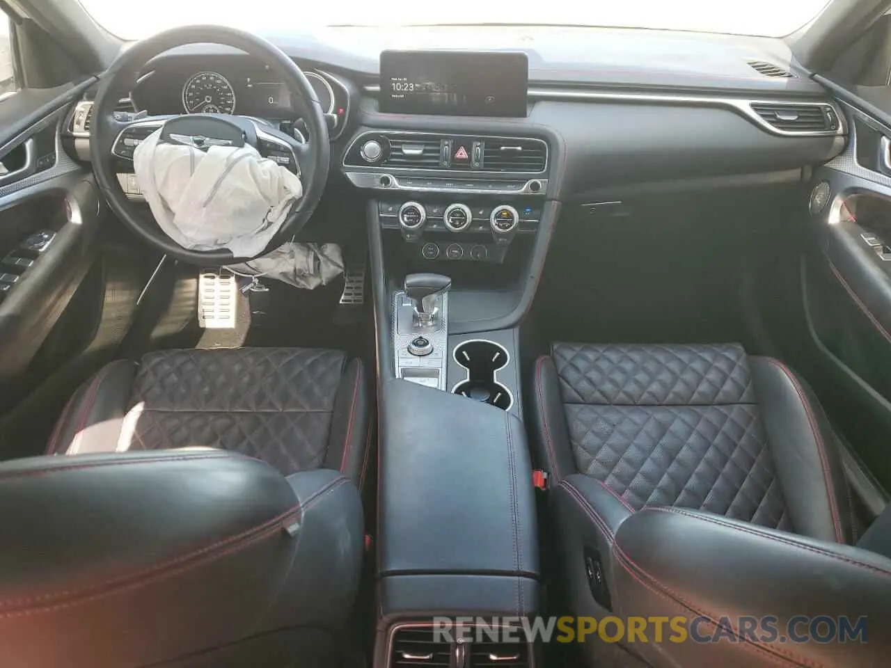 8 Photograph of a damaged car KMTG54TE5NU094117 GENESIS G70 BASE 2022