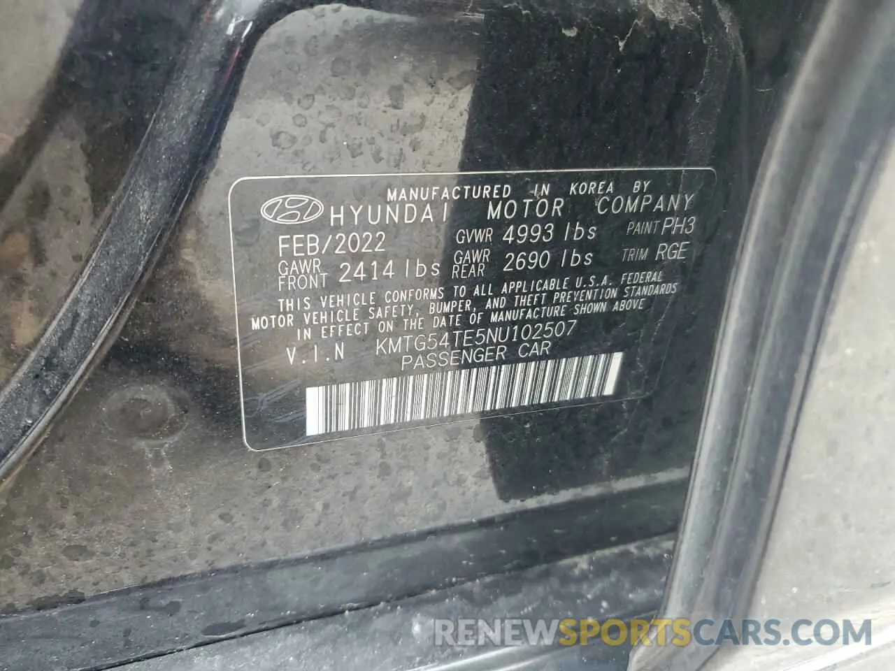 12 Photograph of a damaged car KMTG54TE5NU102507 GENESIS G70 BASE 2022