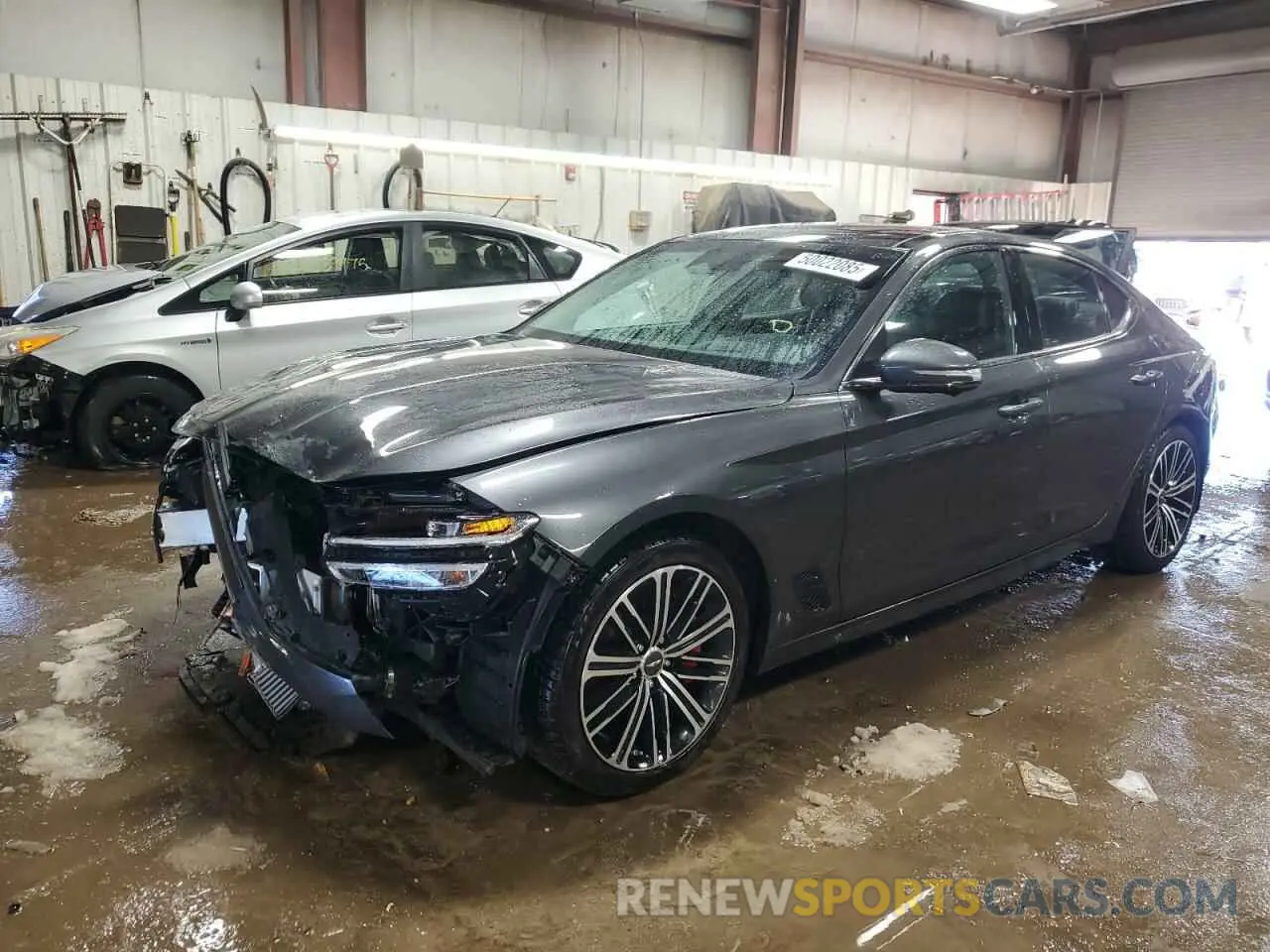 1 Photograph of a damaged car KMTG54TE7NU084124 GENESIS G70 BASE 2022