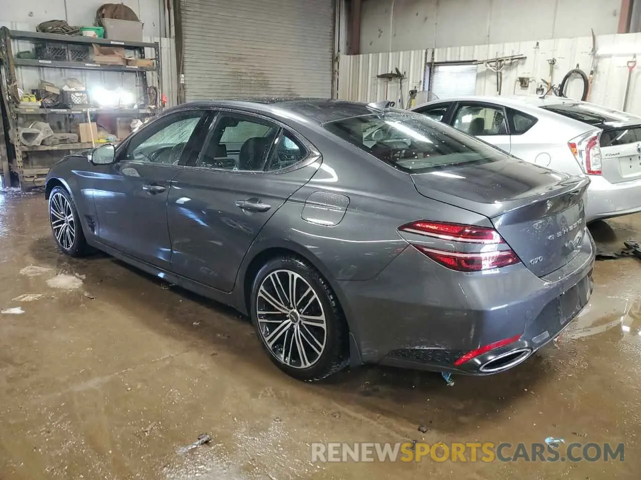 2 Photograph of a damaged car KMTG54TE7NU084124 GENESIS G70 BASE 2022