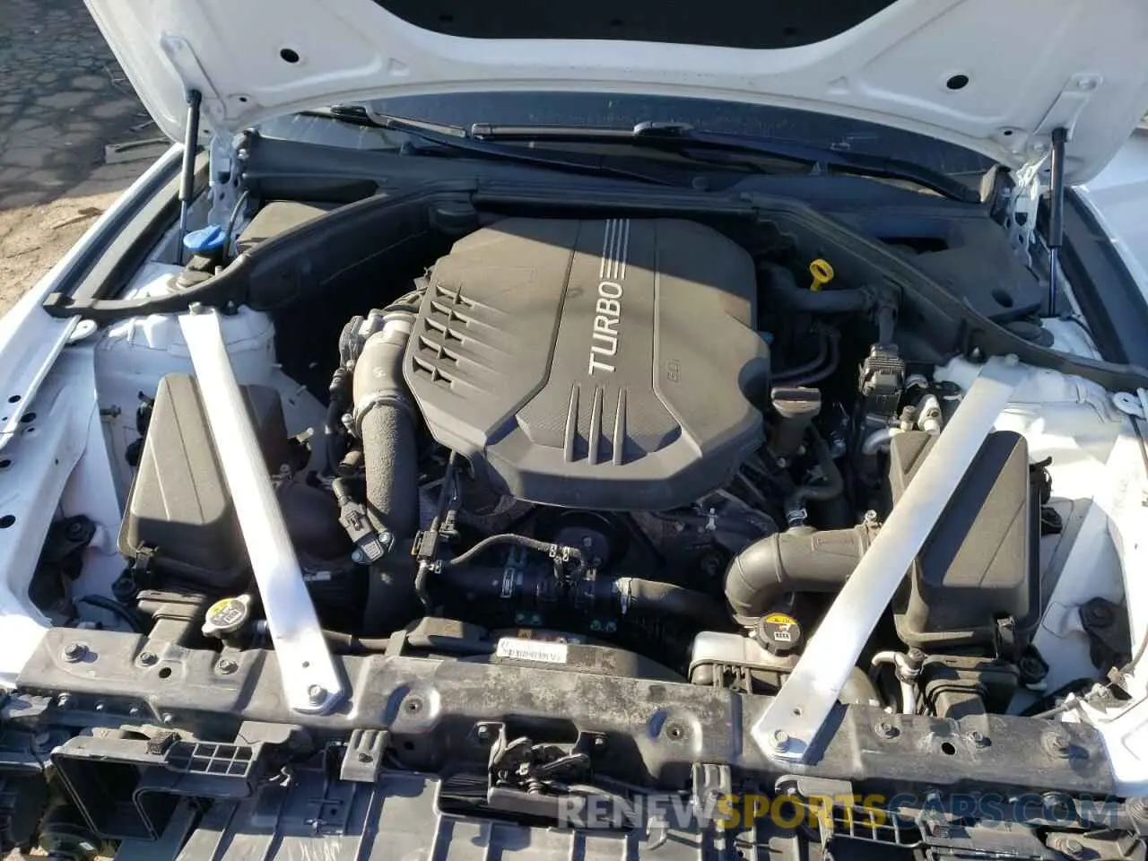 12 Photograph of a damaged car KMTG54TE7NU104131 GENESIS G70 BASE 2022