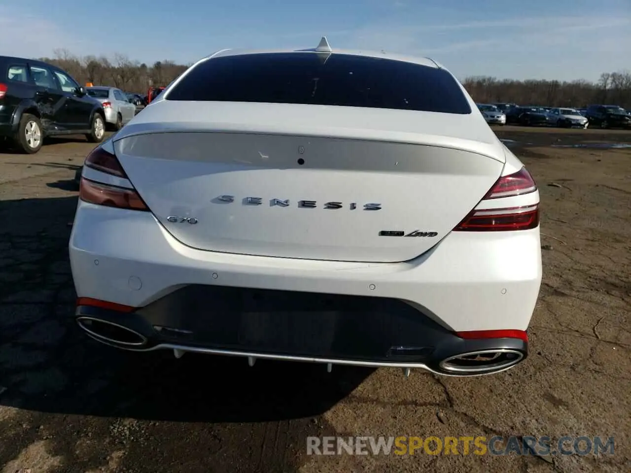 6 Photograph of a damaged car KMTG54TE7NU104131 GENESIS G70 BASE 2022