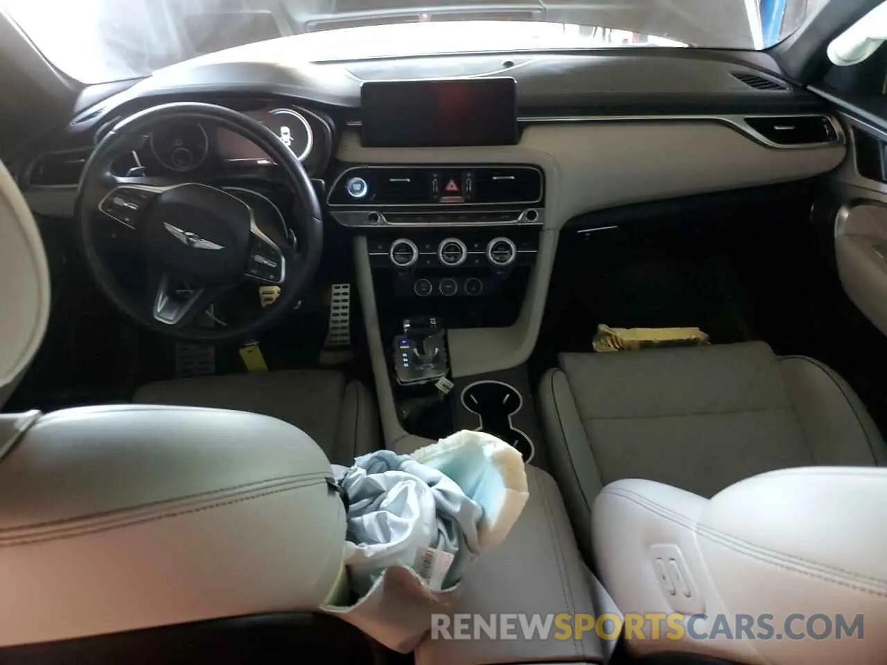 8 Photograph of a damaged car KMTG54TE8NU090398 GENESIS G70 BASE 2022