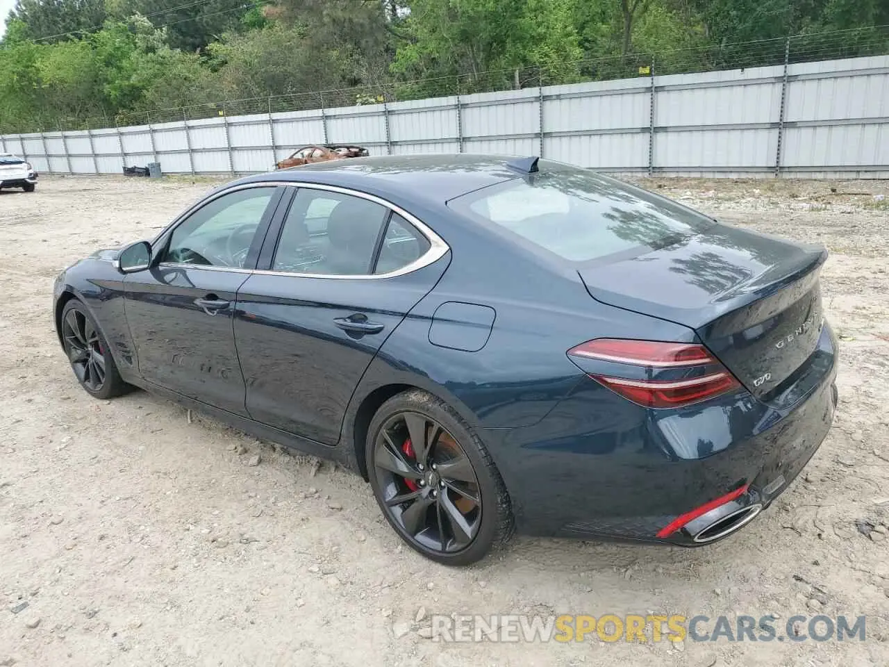 2 Photograph of a damaged car KMTG54TEXNU083193 GENESIS G70 BASE 2022