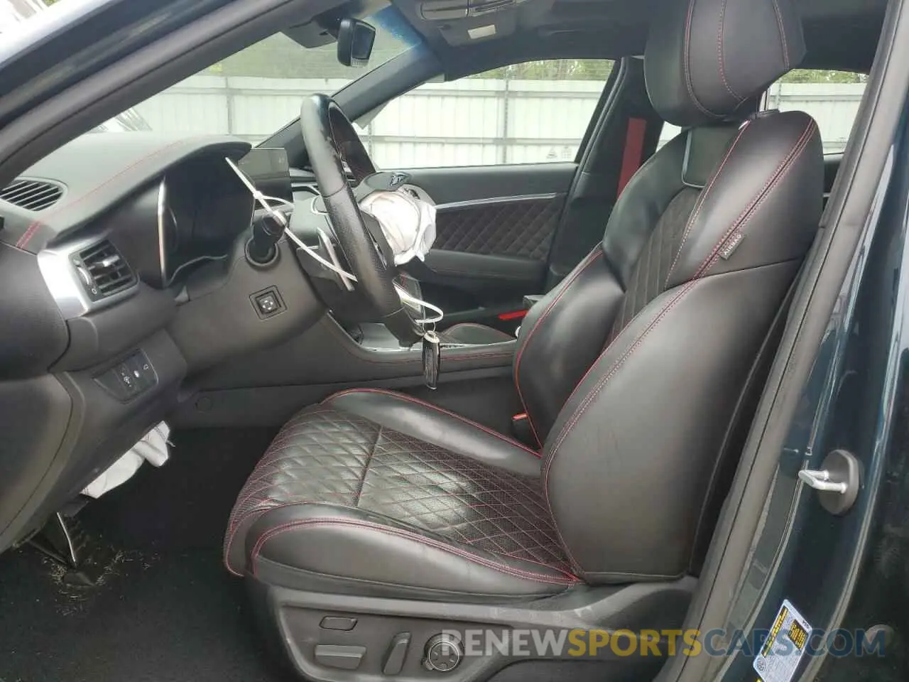 7 Photograph of a damaged car KMTG54TEXNU083193 GENESIS G70 BASE 2022