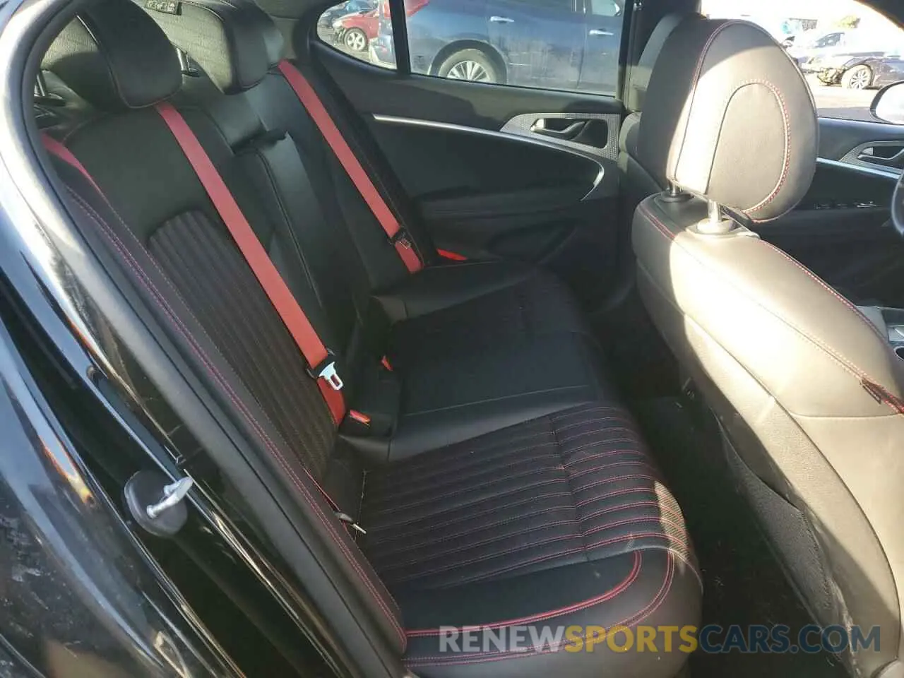 10 Photograph of a damaged car KMTG34TA6PU112825 GENESIS G70 BASE 2023