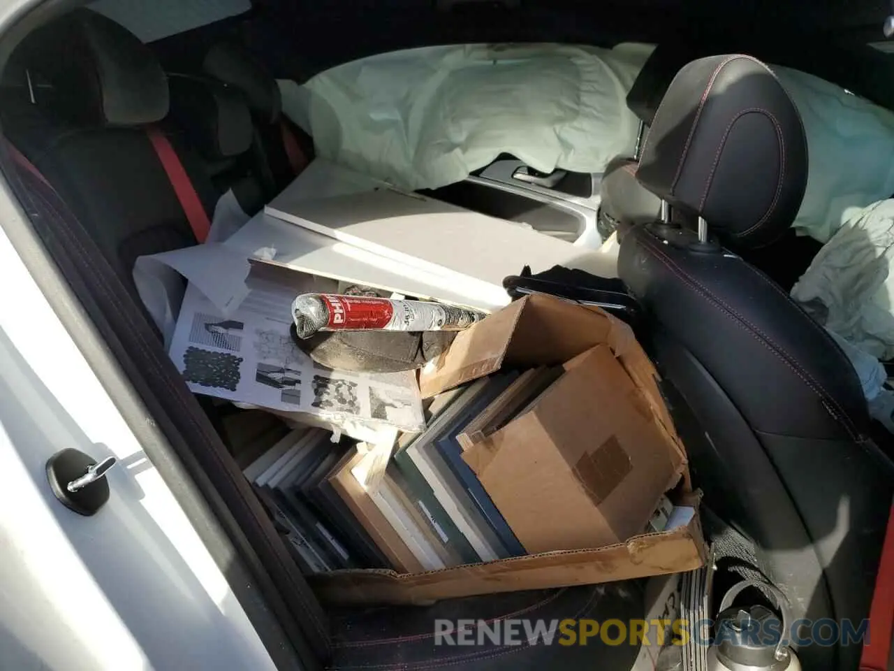 10 Photograph of a damaged car KMTG34TA8PU106895 GENESIS G70 BASE 2023