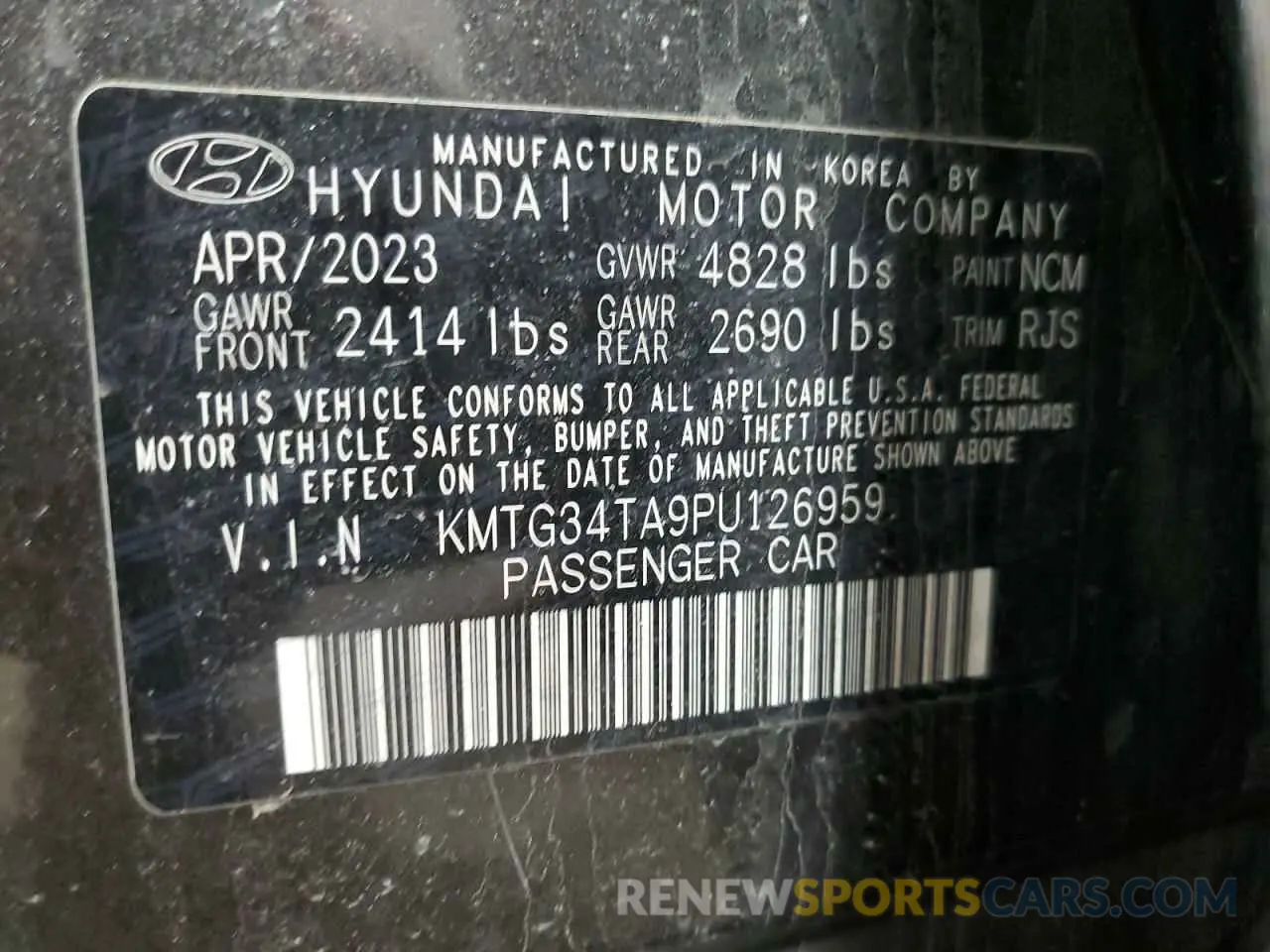 12 Photograph of a damaged car KMTG34TA9PU126959 GENESIS G70 BASE 2023