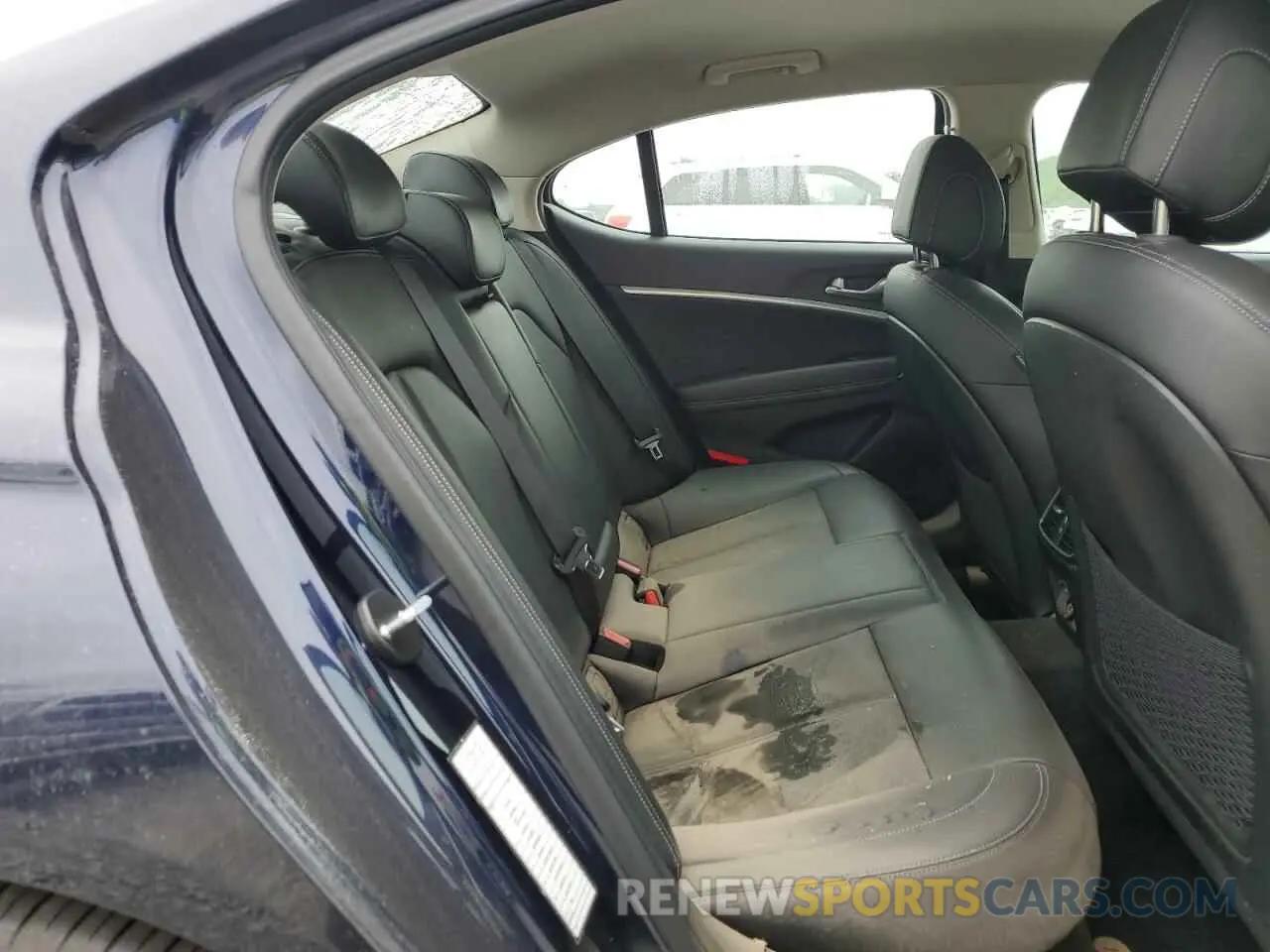 10 Photograph of a damaged car KMTG34TA9PU132471 GENESIS G70 BASE 2023