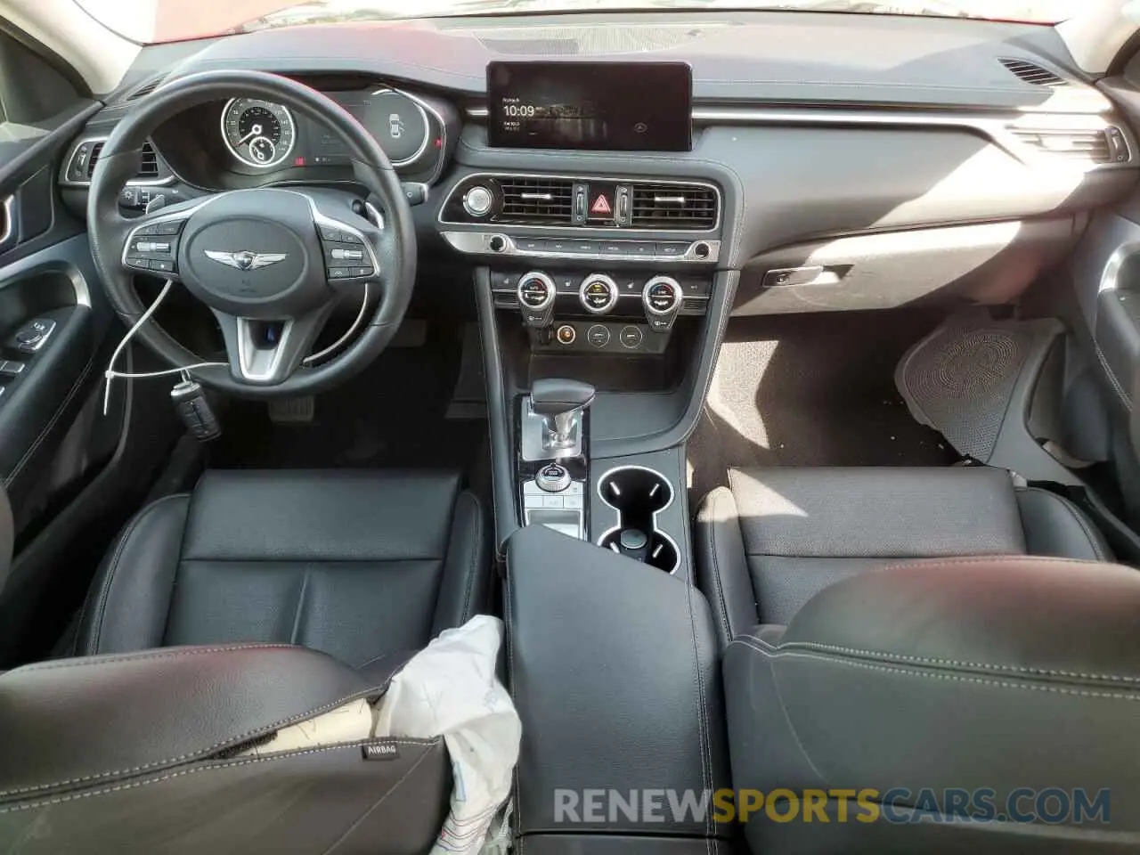 8 Photograph of a damaged car KMTG34TAXPU123732 GENESIS G70 BASE 2023