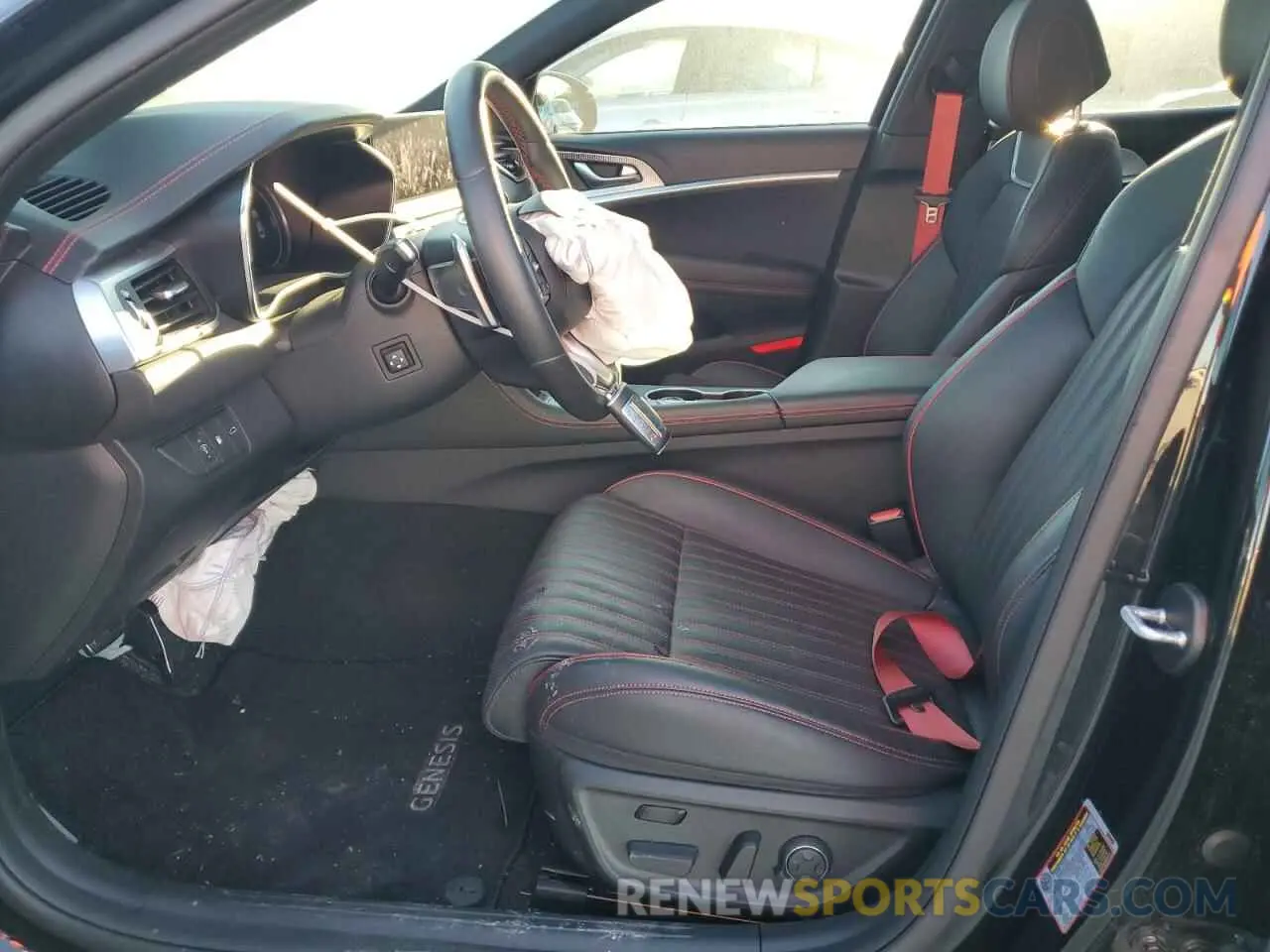 7 Photograph of a damaged car KMTG54TEXPU126756 GENESIS G70 BASE 2023