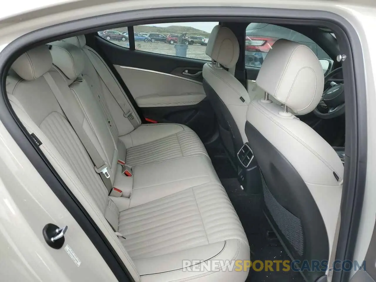 10 Photograph of a damaged car KMTG34SC6RU136838 GENESIS G70 BASE 2024