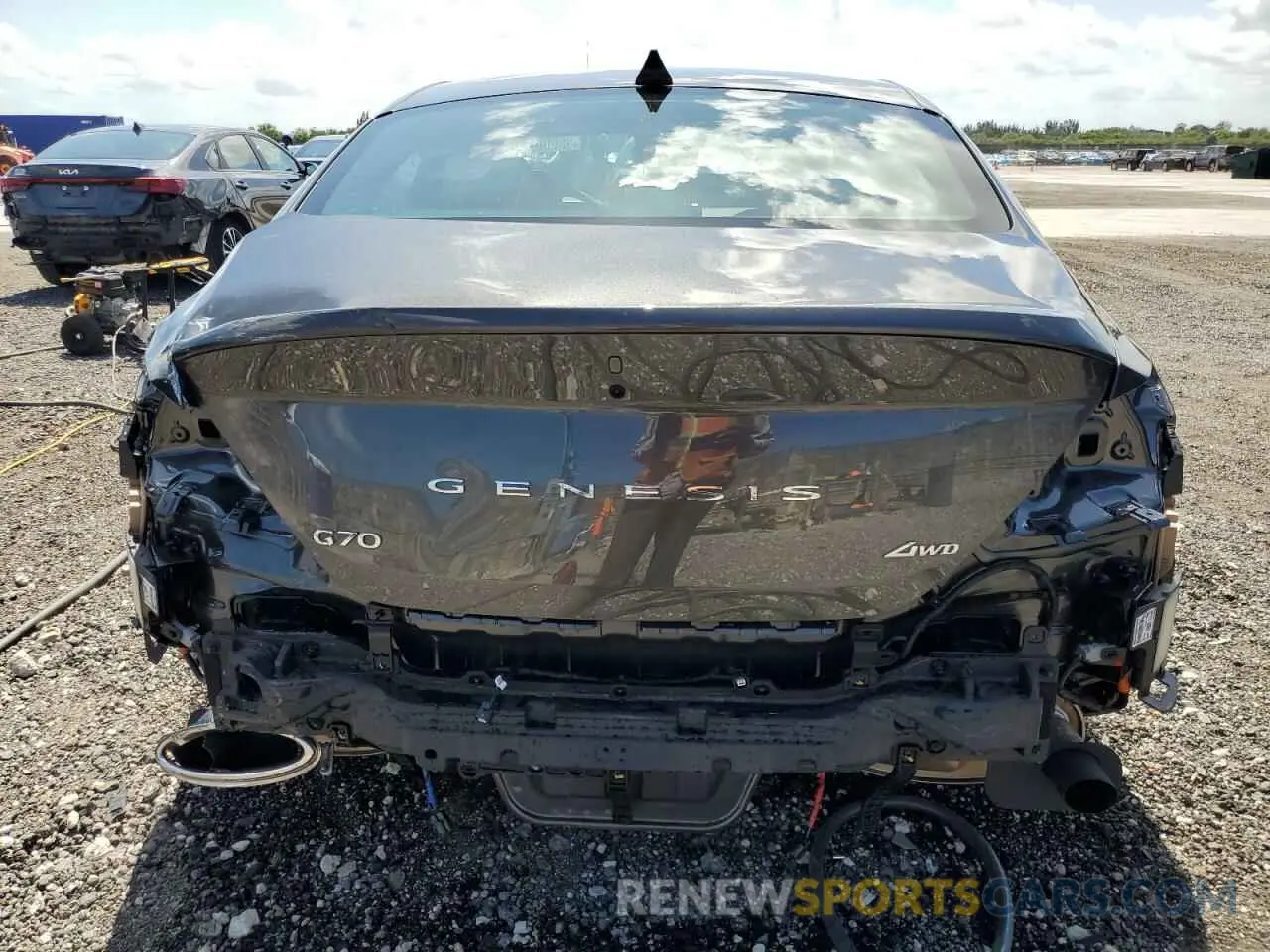 6 Photograph of a damaged car KMTG34SC0SU152877 GENESIS G70 BASE 2025
